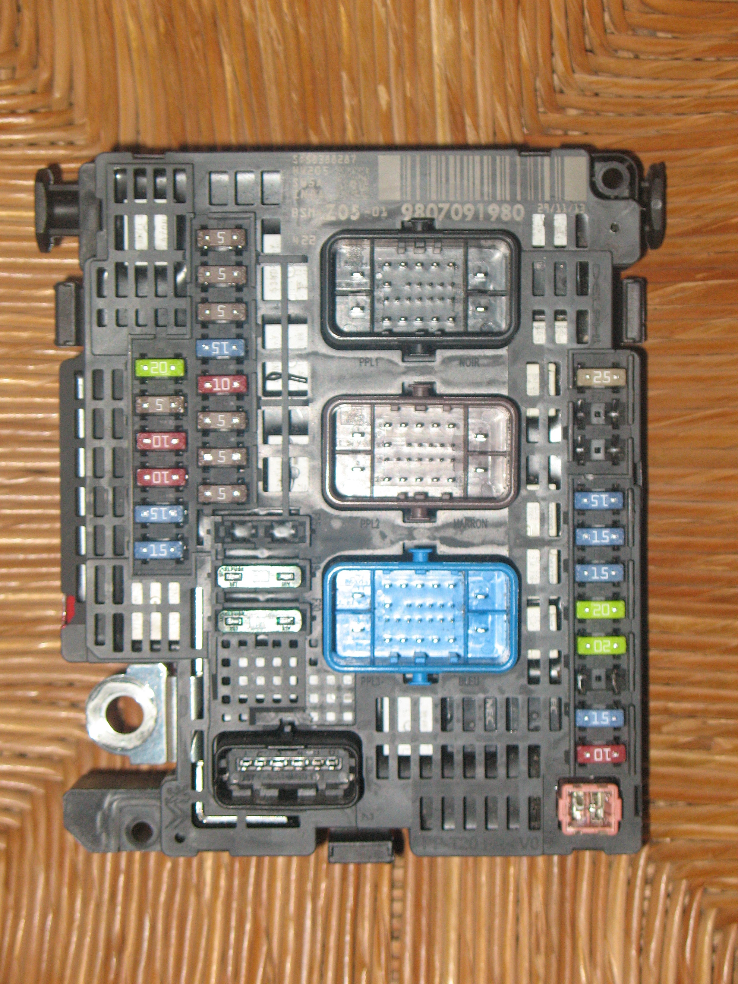 BSM Z05 01 9807091980 CITROEN C4 PICASSO PEUGEOT 308 1.6 HDI