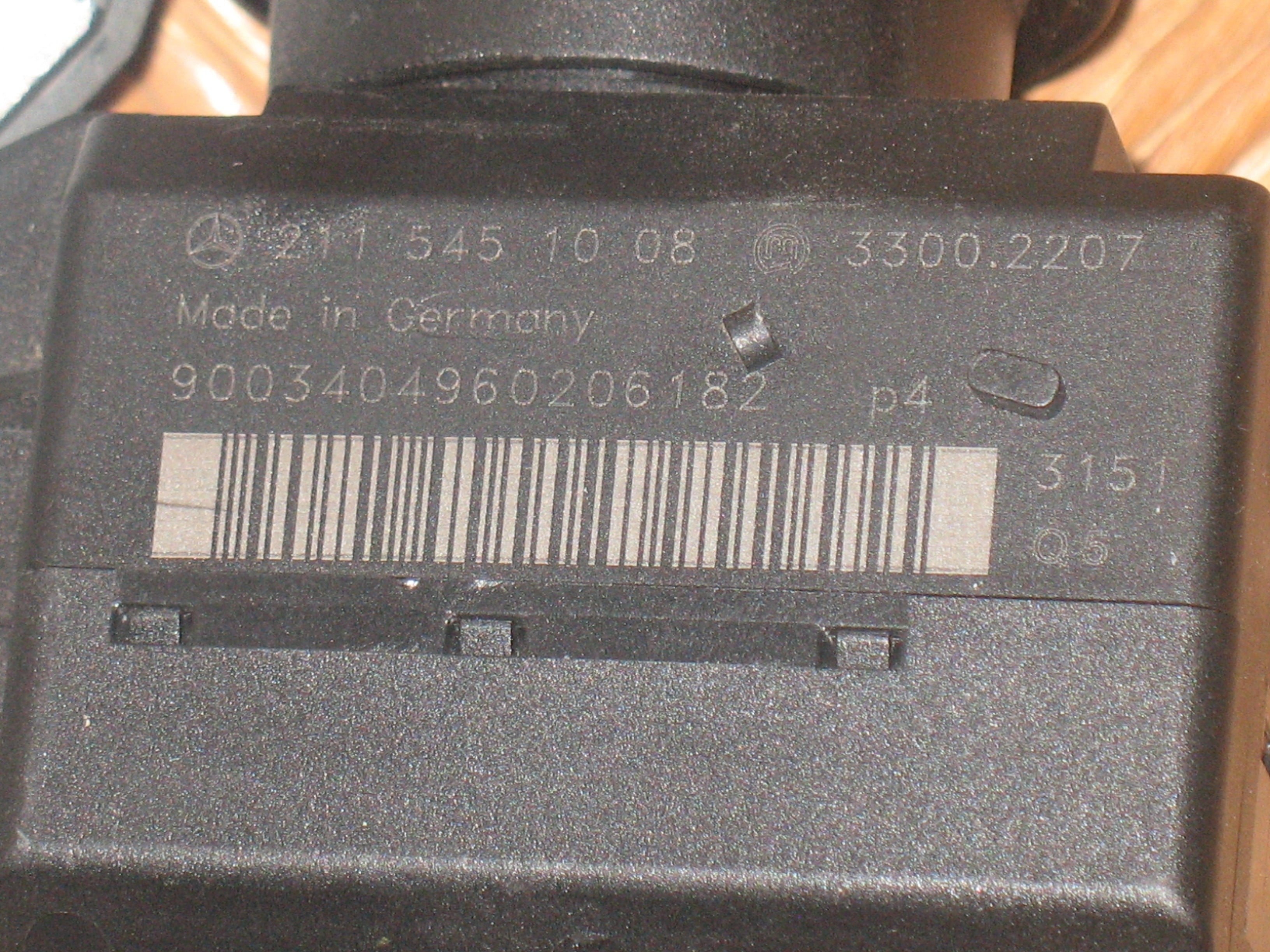 2115451008 BLOCCASTERZO ELETTRICO MERCEDES Classe E Berlina W211 (02>07) 2100 Diesel 110 kW / 150 CV