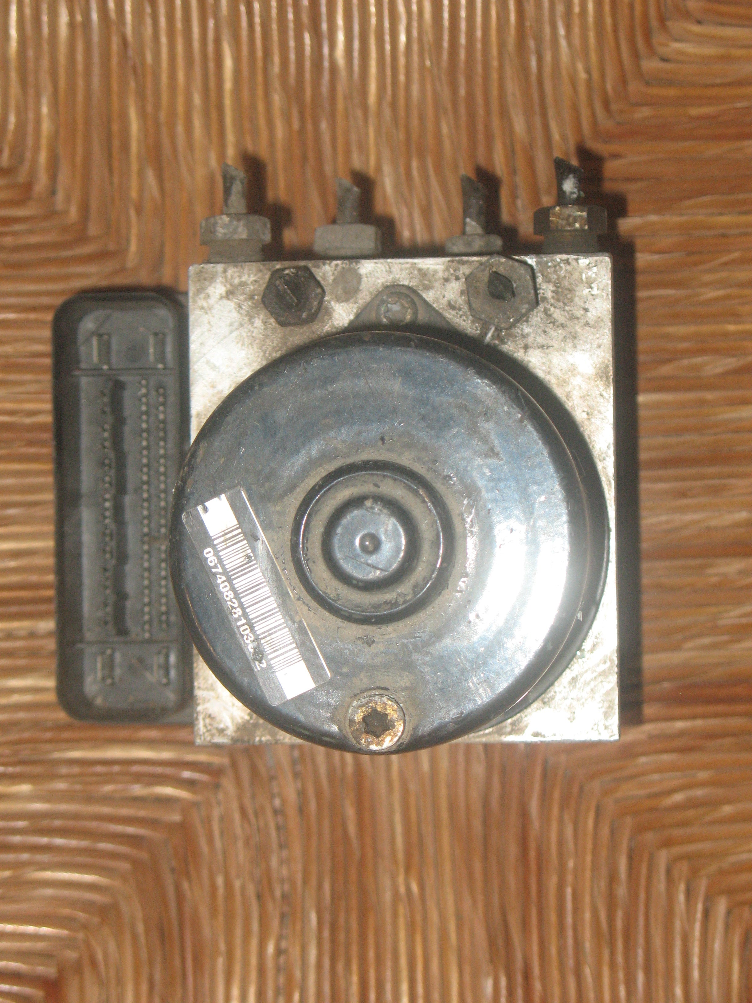 POMPA ABS ATE FOMOCO 2S61-2M110-CE D351-437A0-B 10.0206-0093.4 10.0960-0106.3