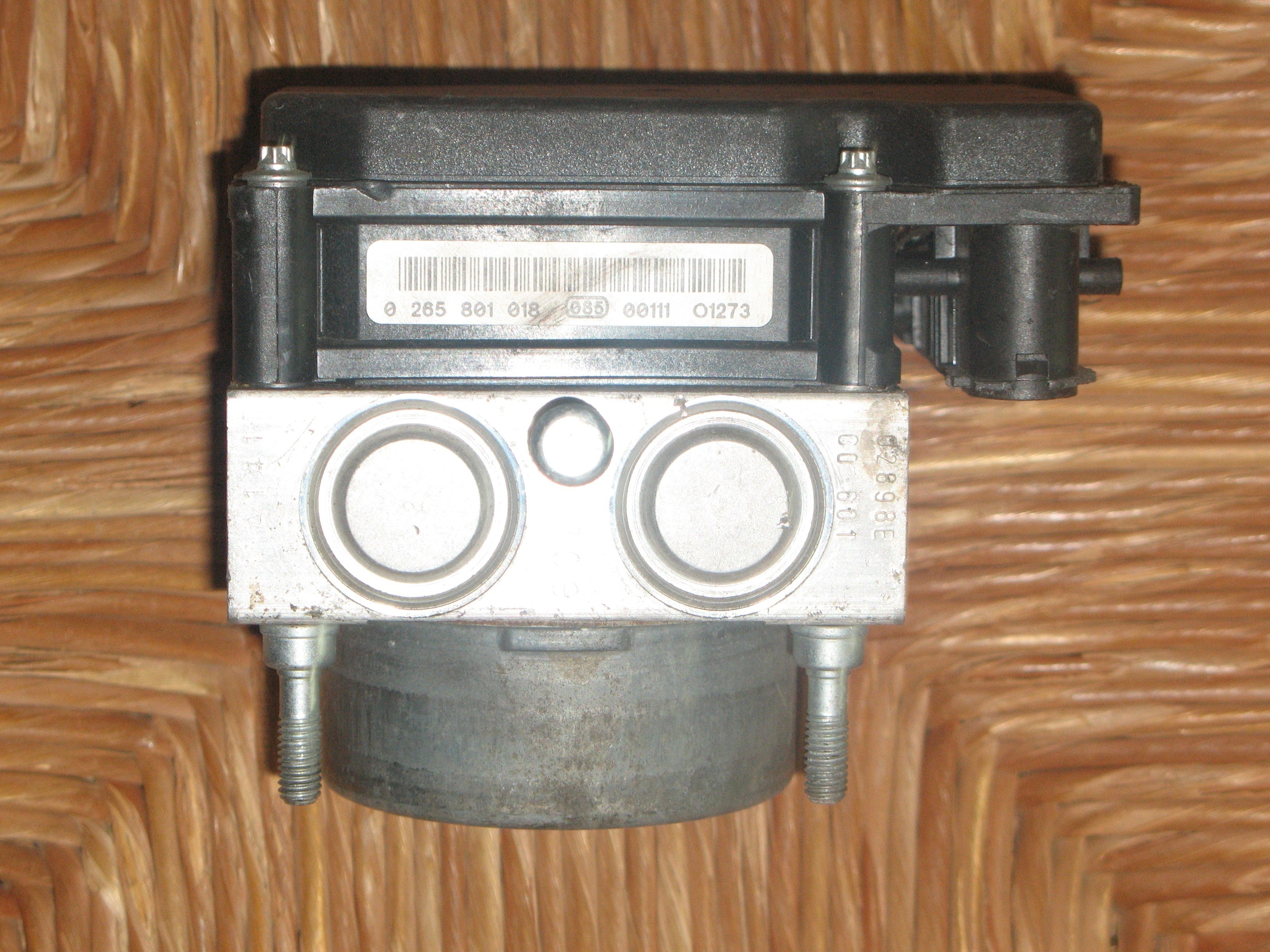 ABS Dacia Sandero BOSCH 0265801018 0265232718 476604621R