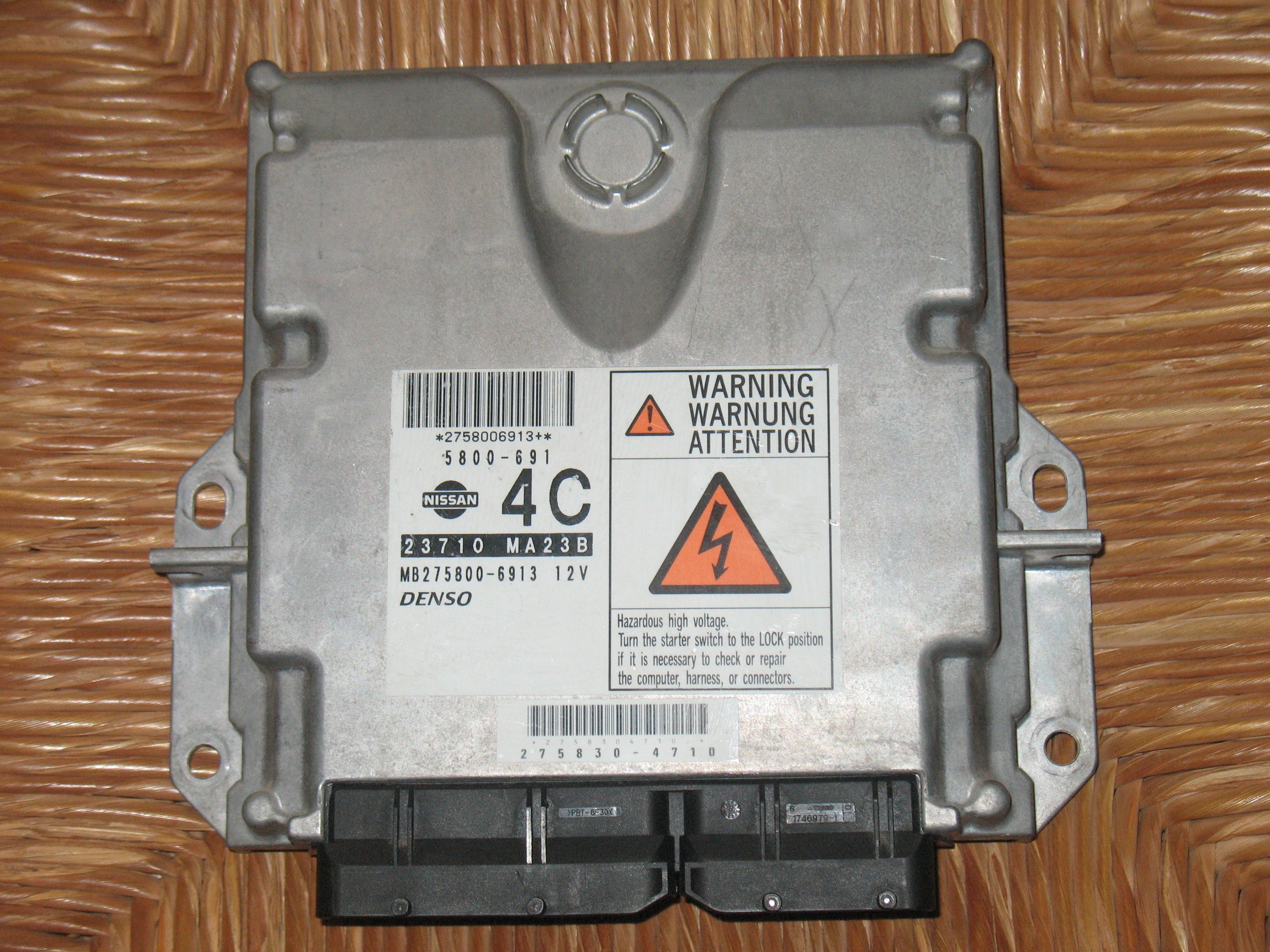 ECU NISSAN Cabstar 23710Ma23B 23710 Ma23B Mb275800-6913 Mb2758006913 5800-691