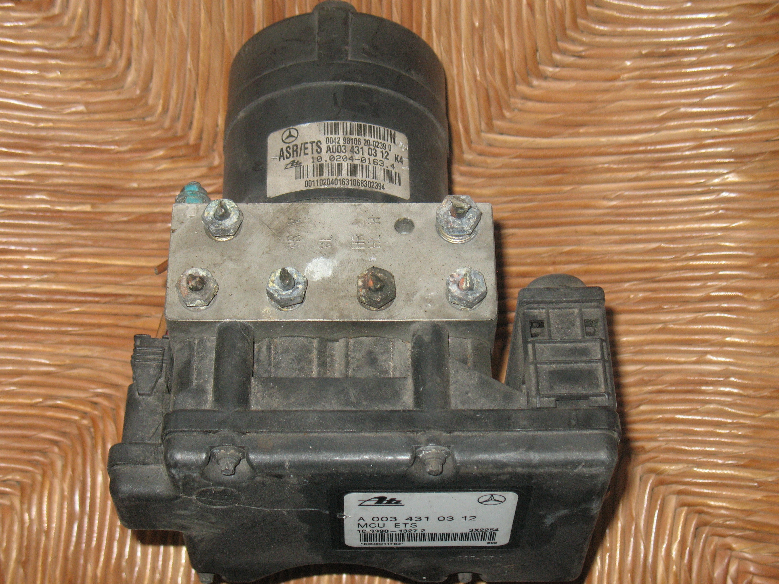 A0034310312 10.0990-1327.2 CENTRALINA GRUPPO ABS MERCEDES SLK CLK 10.0204-0163.4