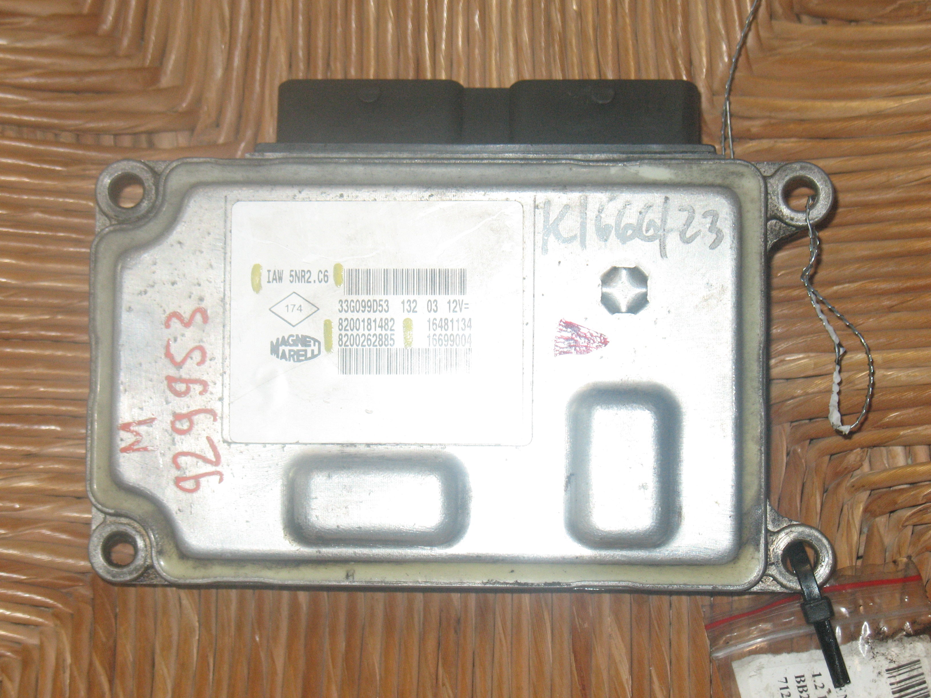 IAW 5NR2.C6 8200181482 8200285315 Renault Magneti Marelli CA80-MK1329EBY