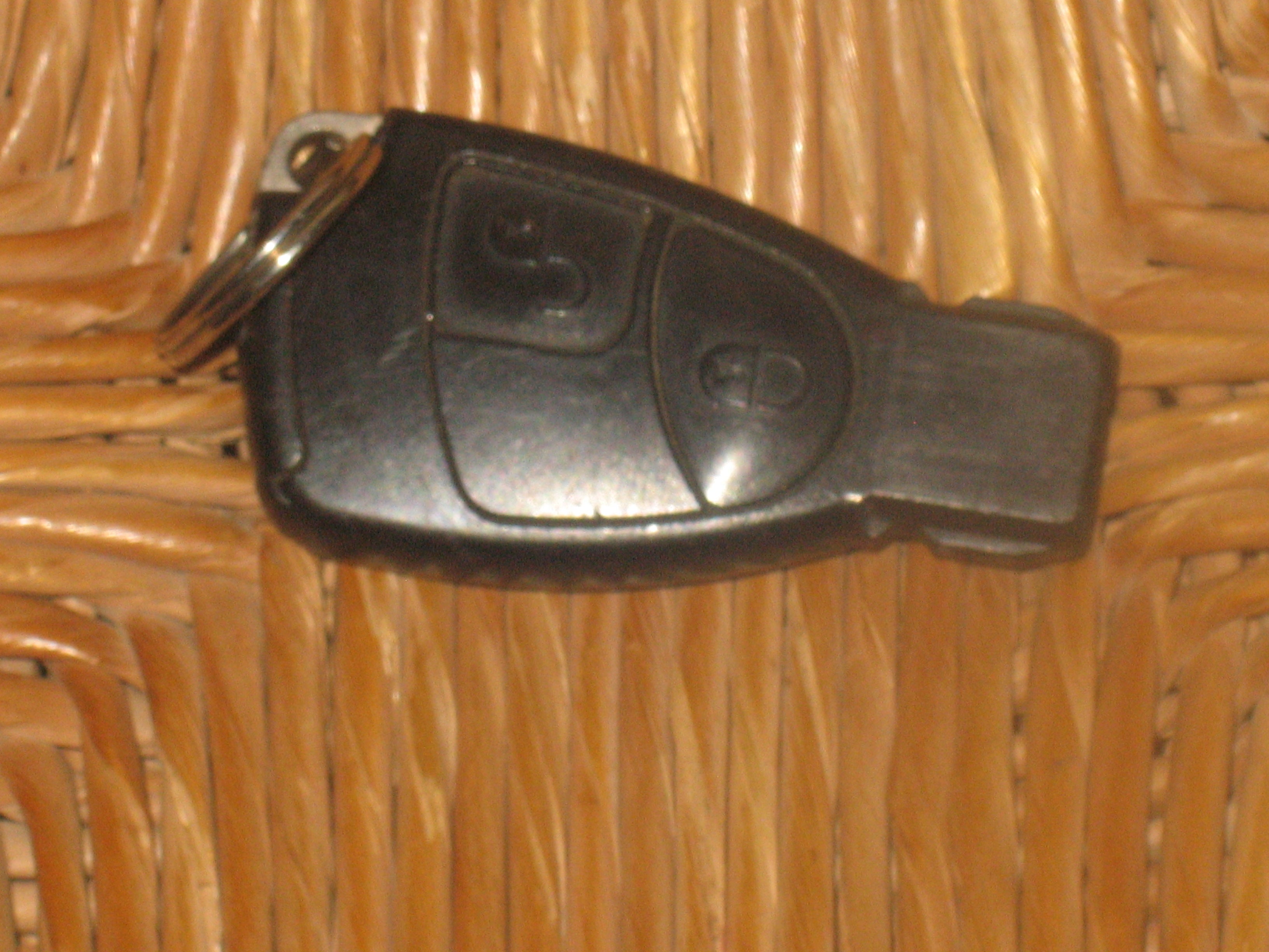 Chiave Compatibile con Mercedes Benz Keyless A B C E G Classe GLC CLE CLA W177 W205 W213 W222