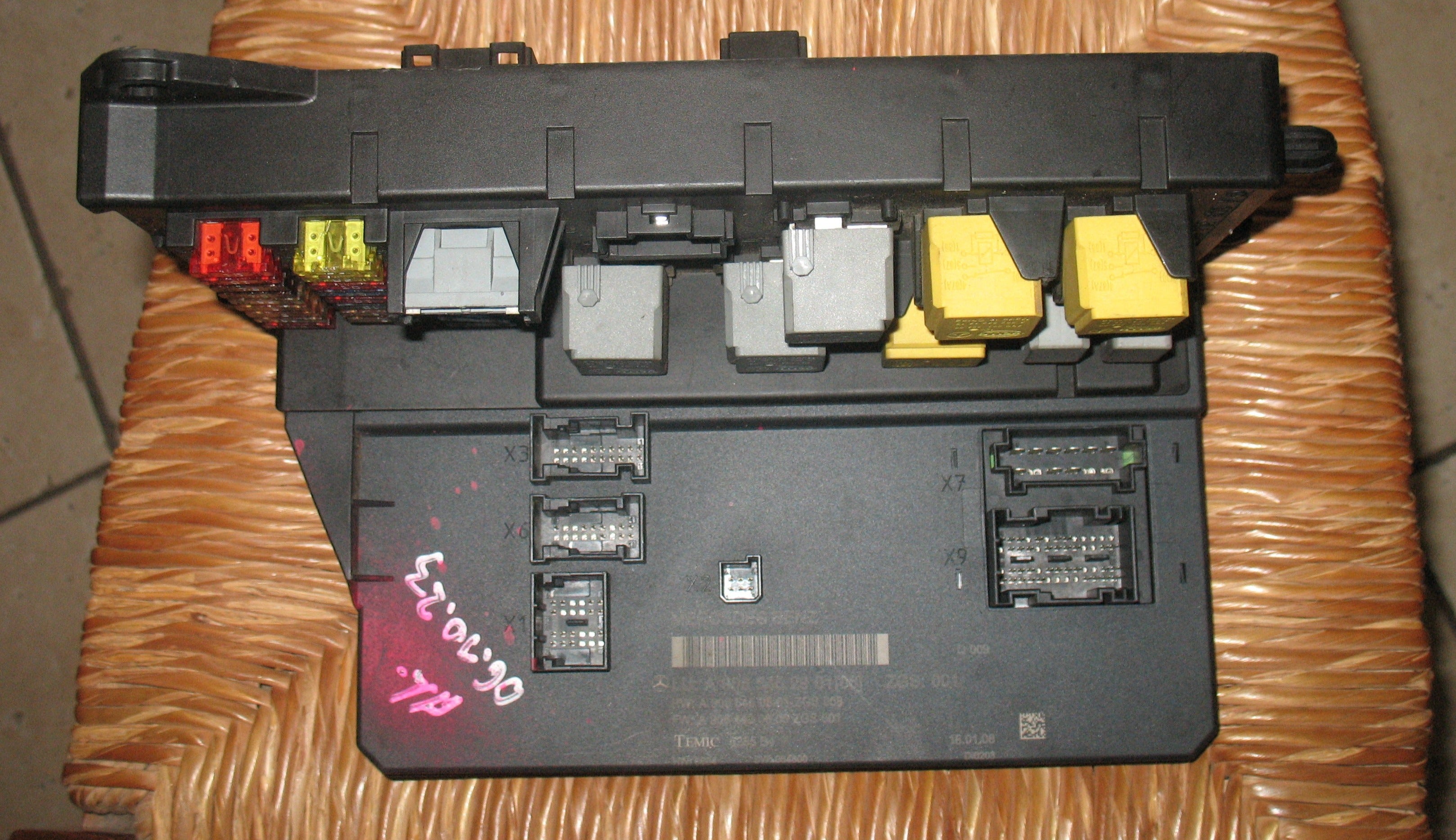 BODY SAM Mercedes Sprinter Vw Crafter A9065452901 A906545290106 ZGS 001 A9065450501 ZGS 008