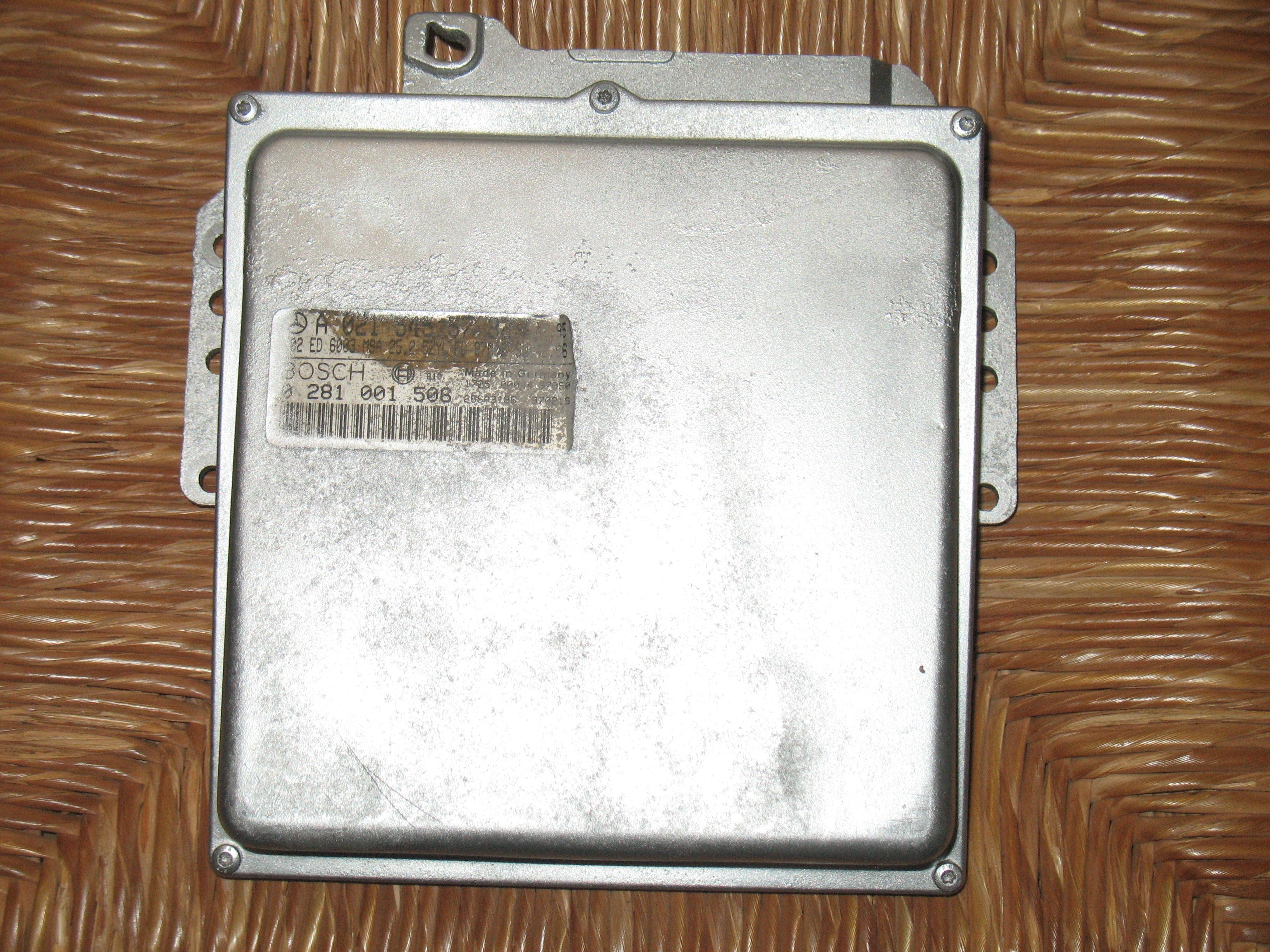 ECU CENTRALINA MERCEDES A0215455732 Bosch 0281001506 MB Sprinter 290TD 1997 Turbodiesel 91.9KWKW