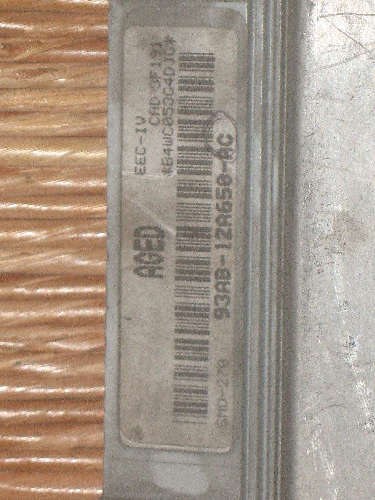 ECU ENGINE CONTROLLER FORD ESCORT MONDEO 1.6 93AB-12A650-AC 93AB12A650AC SME-270 AGED