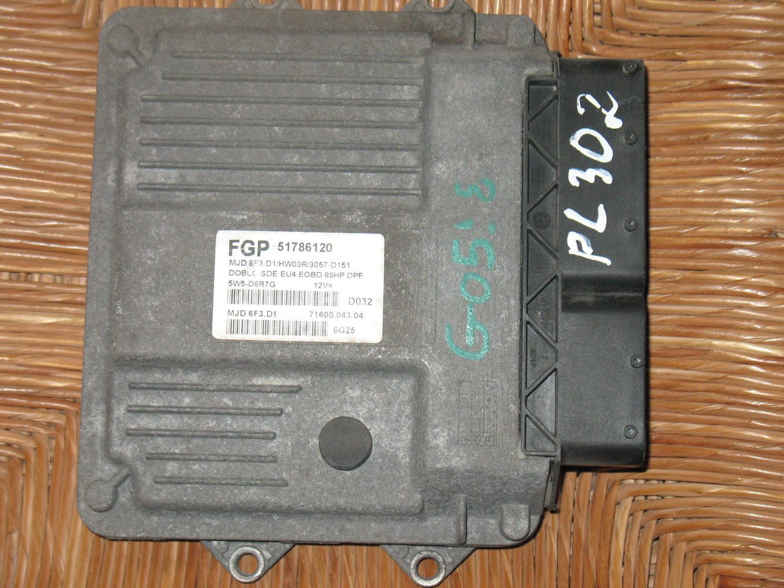ECU 51786120 CENTRALINA FIAT DOBLO MJD 6F3.D1 MJD6F3D1 1.3 62KW 5P D 5M (2006)