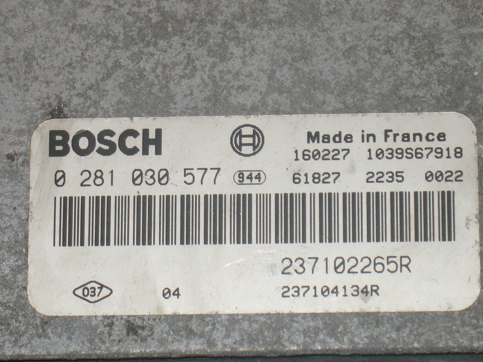 ECU CENTRALINA MOTORE RENAULT MASTER 2.3 DCI BOSCH 0281030577 237102265R 237104134R  EDC 17C42-3.21