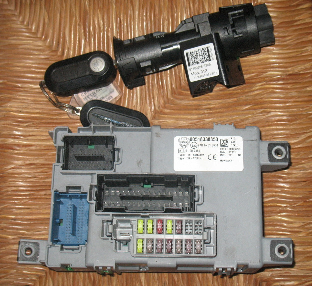 Ecu body computer blocchetto lancia ypsilon 518338850 00518338850