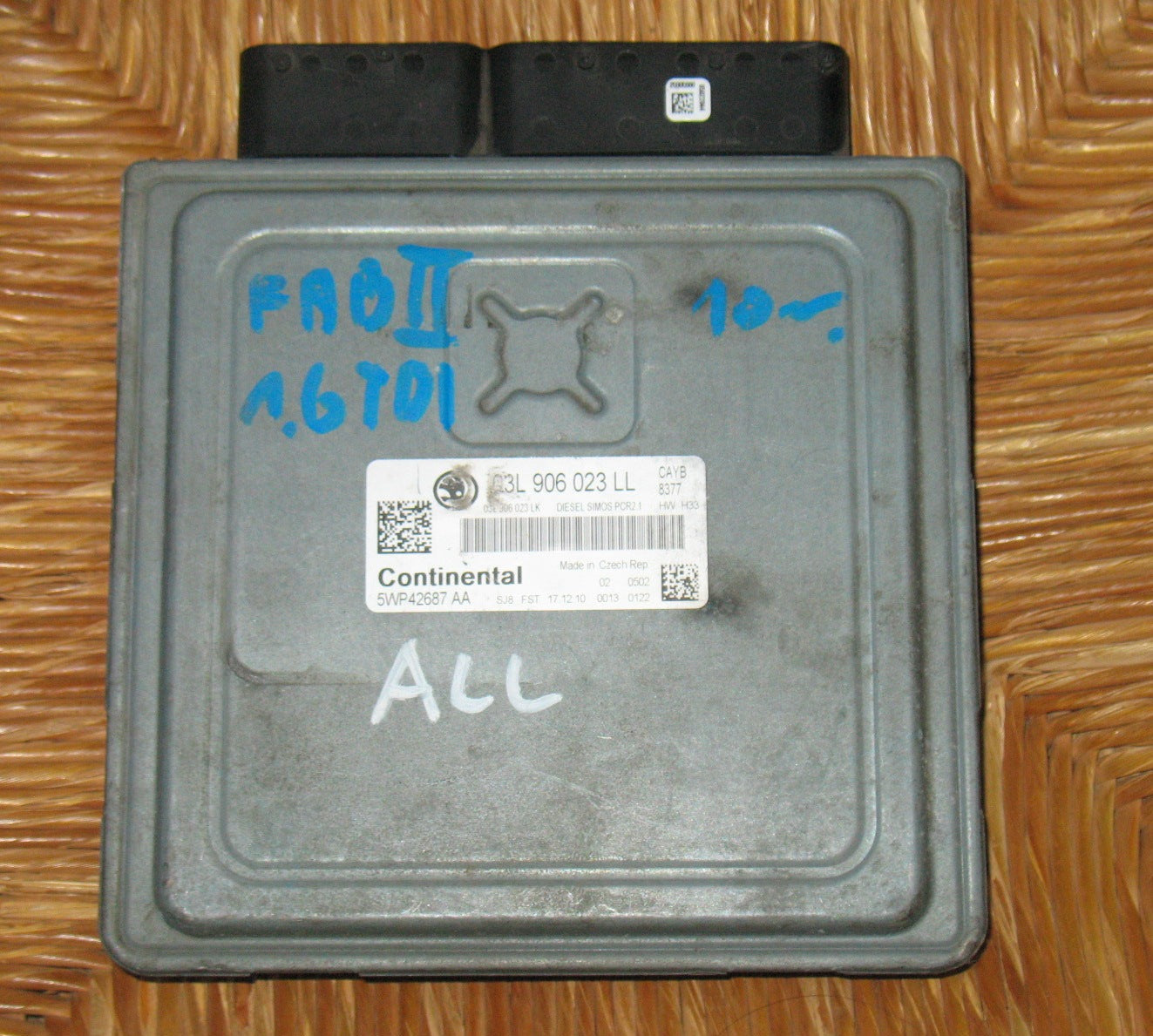 CENTRALINA MOTORE Skoda Fabia 1.6TDI 03L906023LL 5WP42687AA SIMOS PCR2.1 CAYB