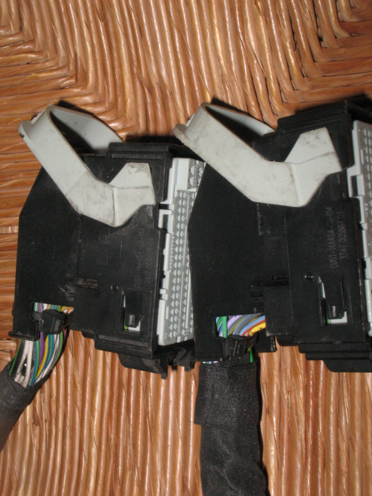 Spinotti - connettori CU5T-14A464-GD-014 / CU5T-14A464-ED-157 FOMOCO