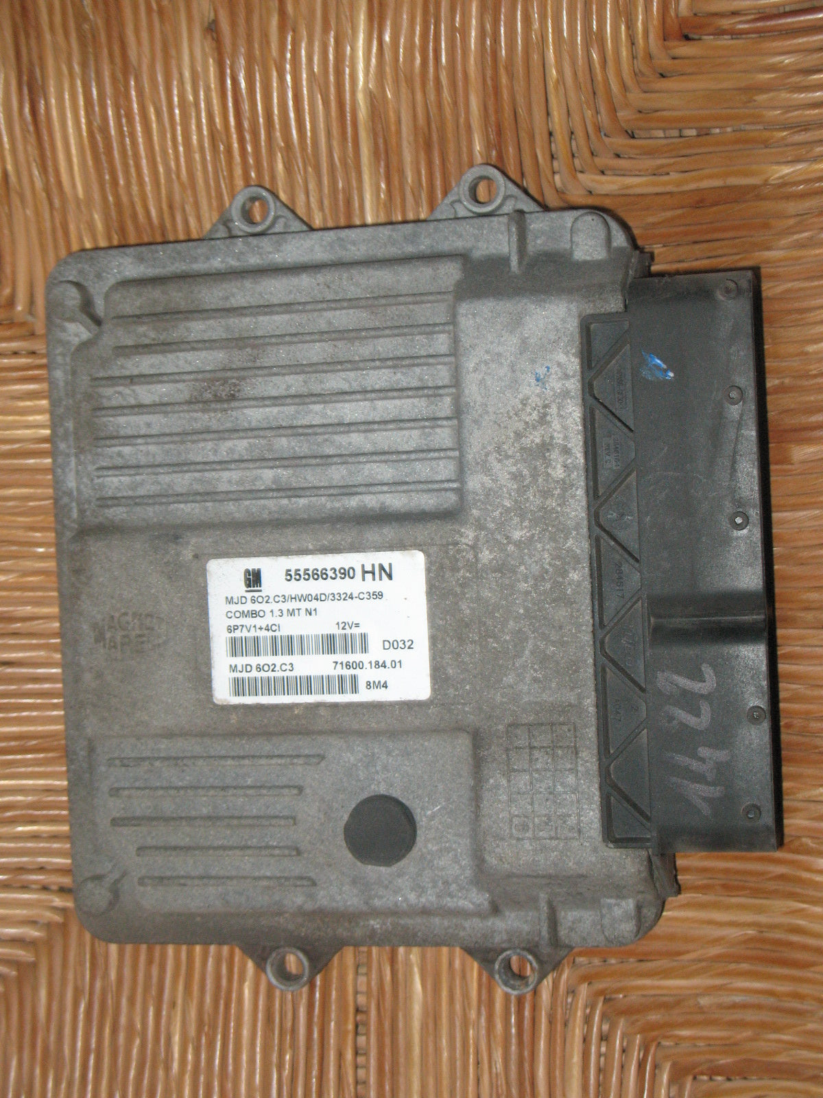 OPEL COMBO 1.3 55566390HN MJD602.C3 MJD602C3 HW04D 3324 C359