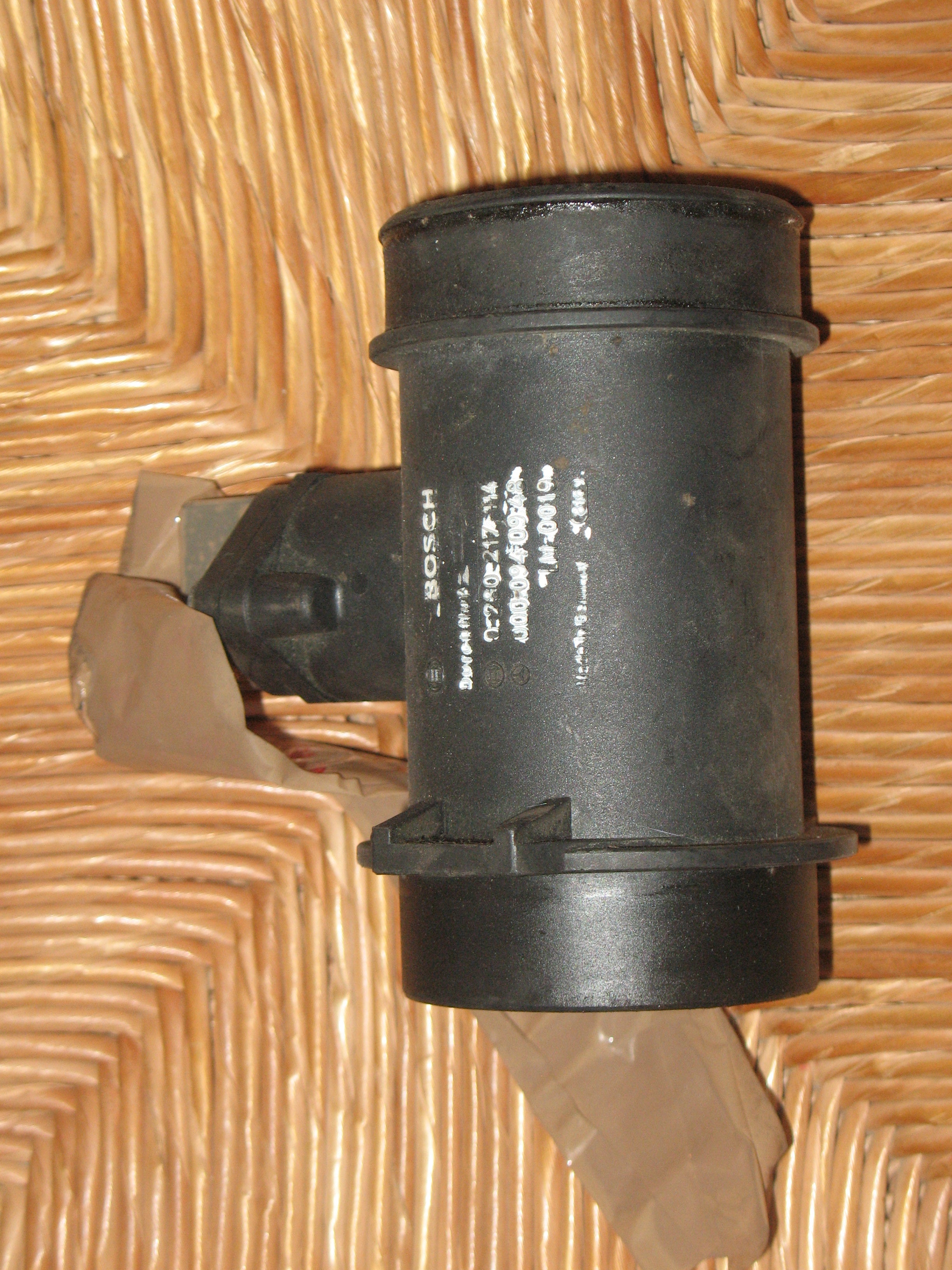 Debimetro Misuratore Massa Aria BOSCH MERCEDES-BENZ VITO W638 dal 03/1996 al 07/2003 CDI 611980 0280217114