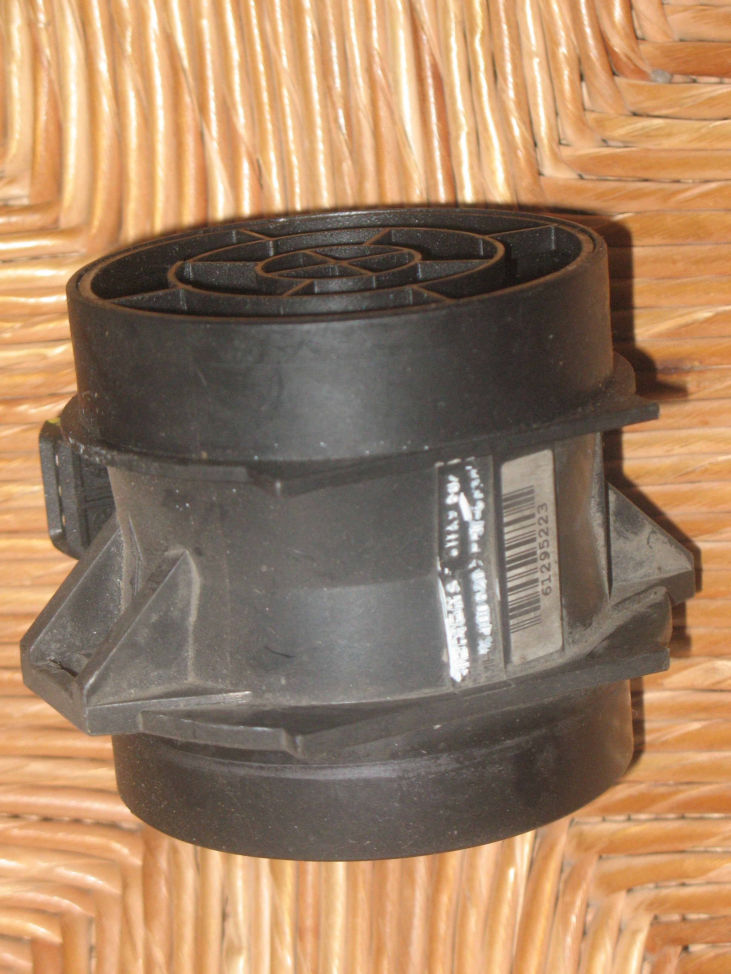 MHK100620LAND ROVER DEFENDER DISCOVERY 2 TD5 NEW AIR FLOW METER AIR MASS SENSOR MHK10062