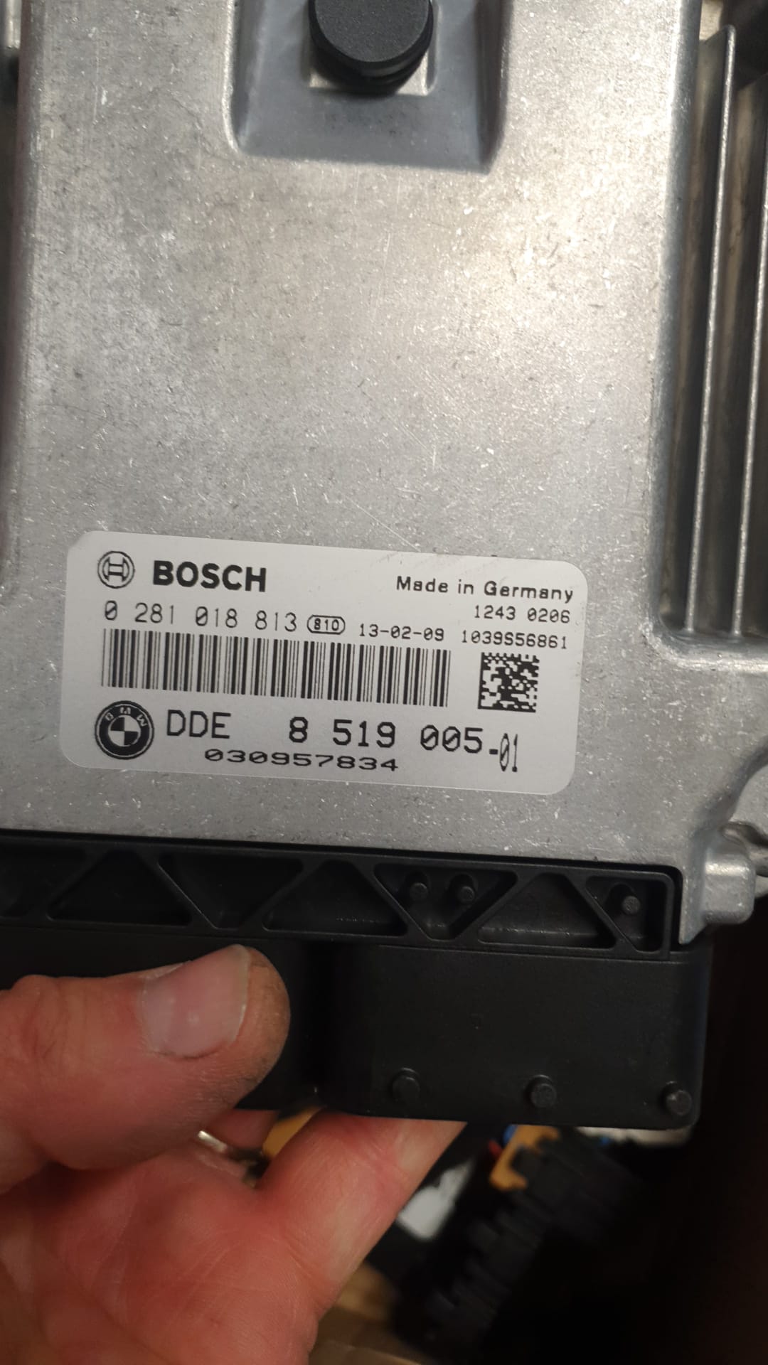 CENTRALINA MOTORE BMW 2.0 D BOSCH 0281018813 DDE 8519005 DDE8519005