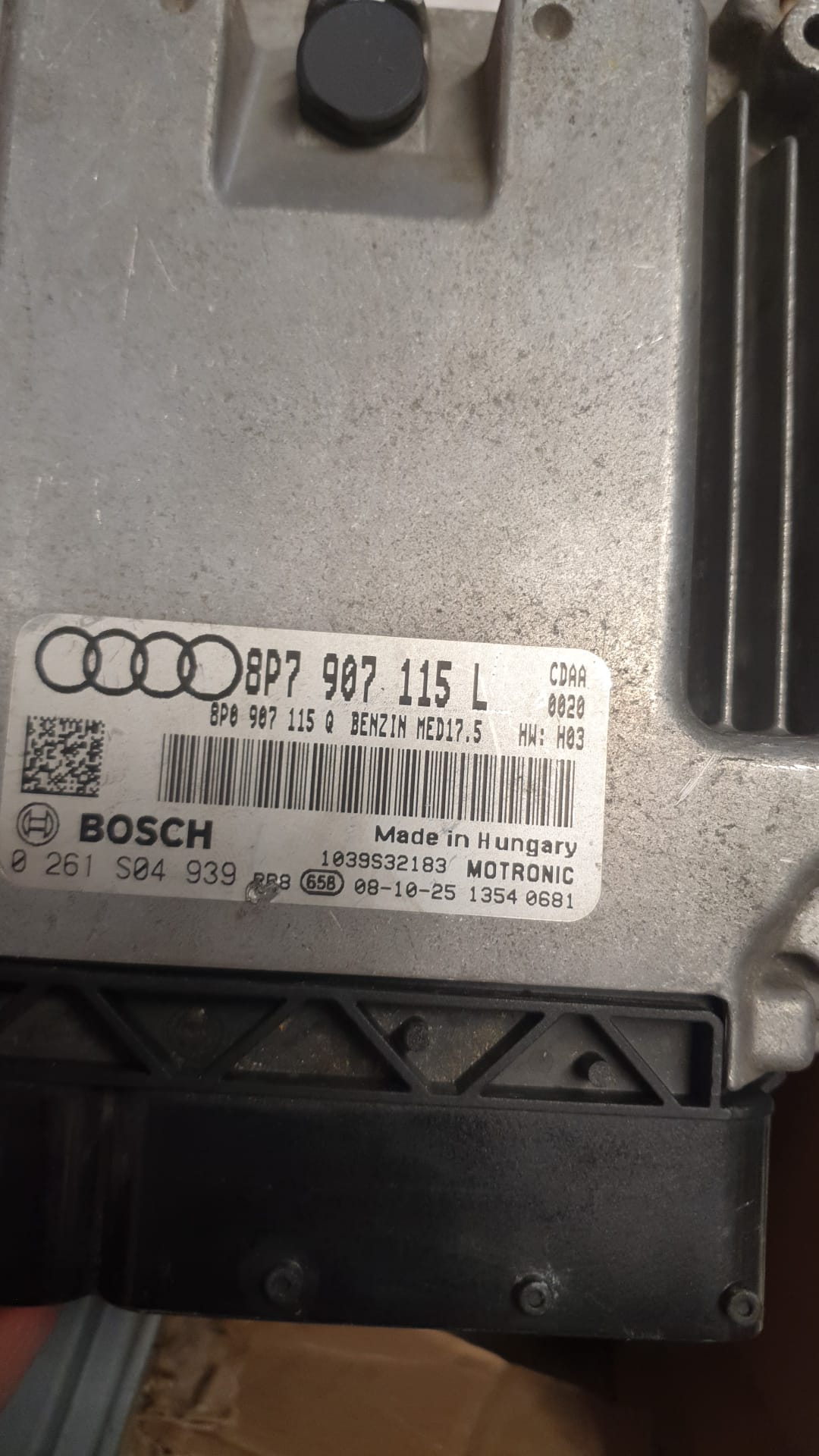 ECU centralina motore AUDI A3 8P 1.8TFSI BOSCH 0261S04939 8P7907115L