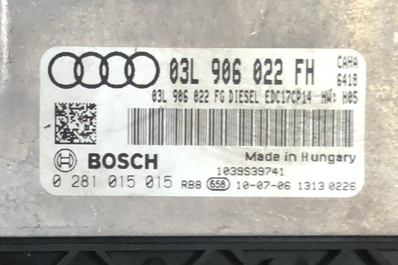 Centralina ECU AUDI 2.0 TDI. BOSCH 0281015015 03L 906 022 FH EDC17CP14