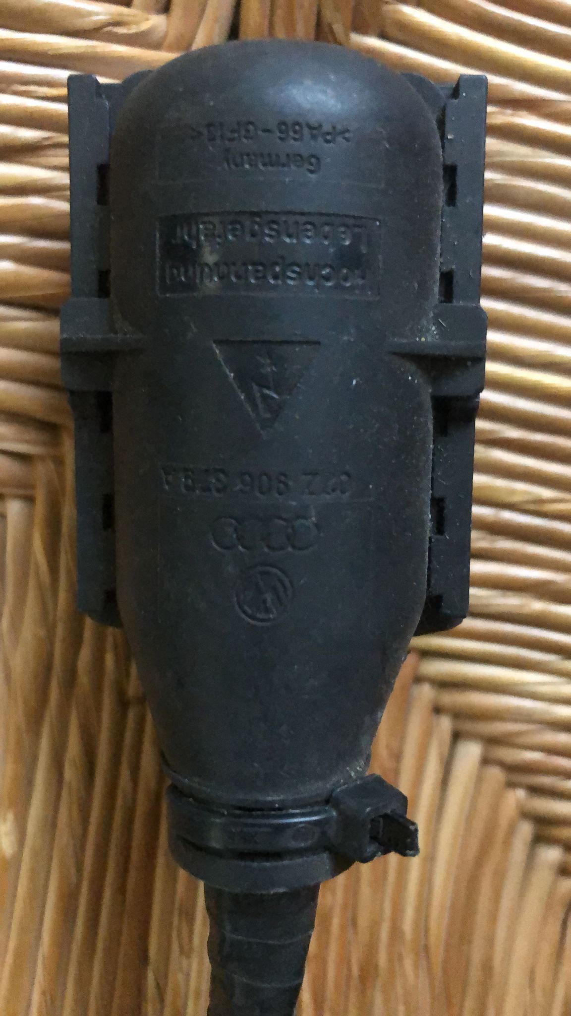 vw audi skoda plug cube connettore 07z906379a