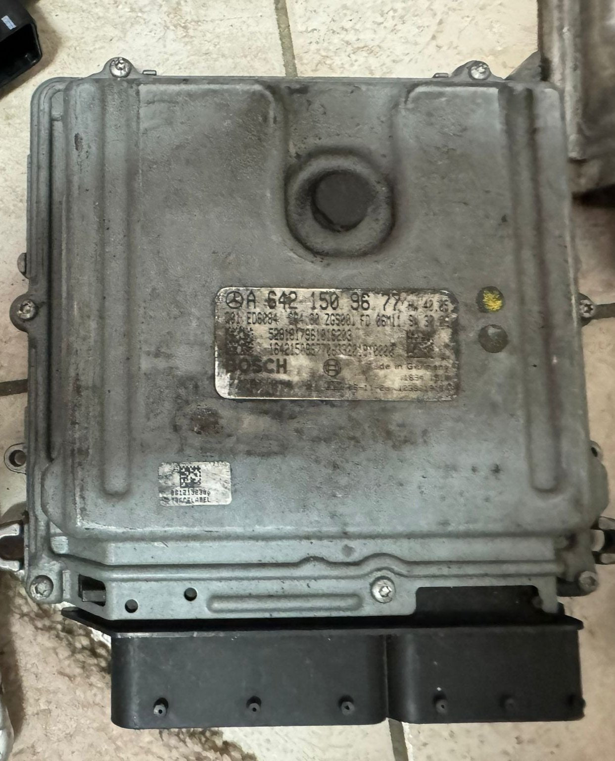 Ecu centralina motore Mercedes-Benz Vito Viano W639 A6421509677 0281014181