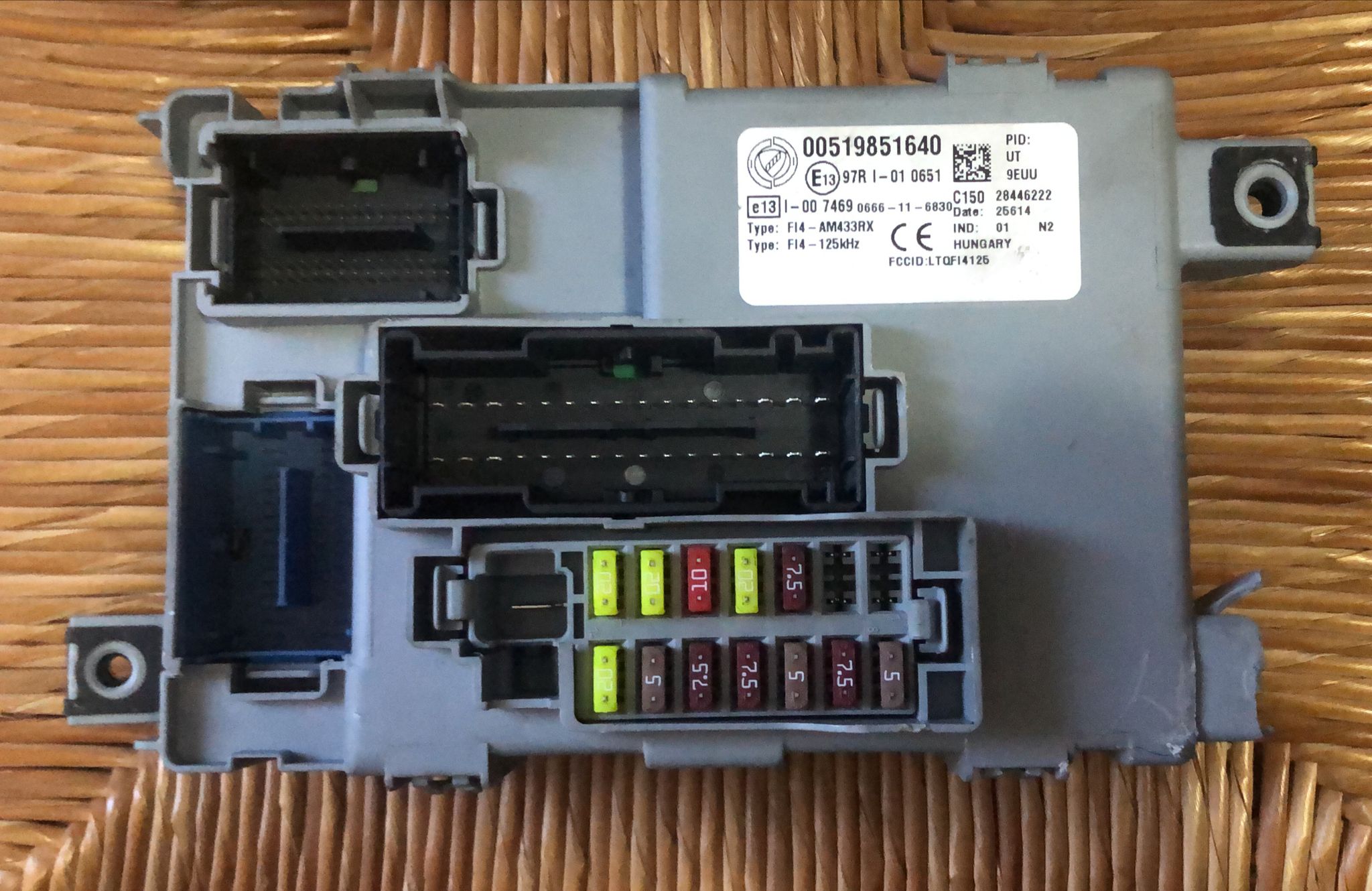 CENTRALINA BODY COMPUTER FIAT NEW PANDA 312 00519851640 delphi 28446222