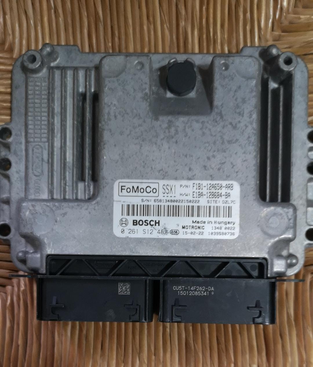 ECU centralina FORD FIESTA 1.0 BENZINA 2015 0261S12482 F1B1-12A650-ARB MED17.0.1