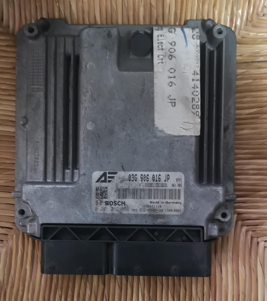 CENTRALINA SEAT ALHAMBRA VW SHARAN MOTORE 2.0 TDI 2007-2009 BOSCH 0281012696 EDC 16C31