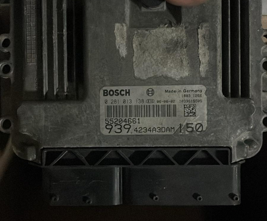 ECU CENTRALINA ALFA ROMEO 159 0281013138 55204661 4234A30AM