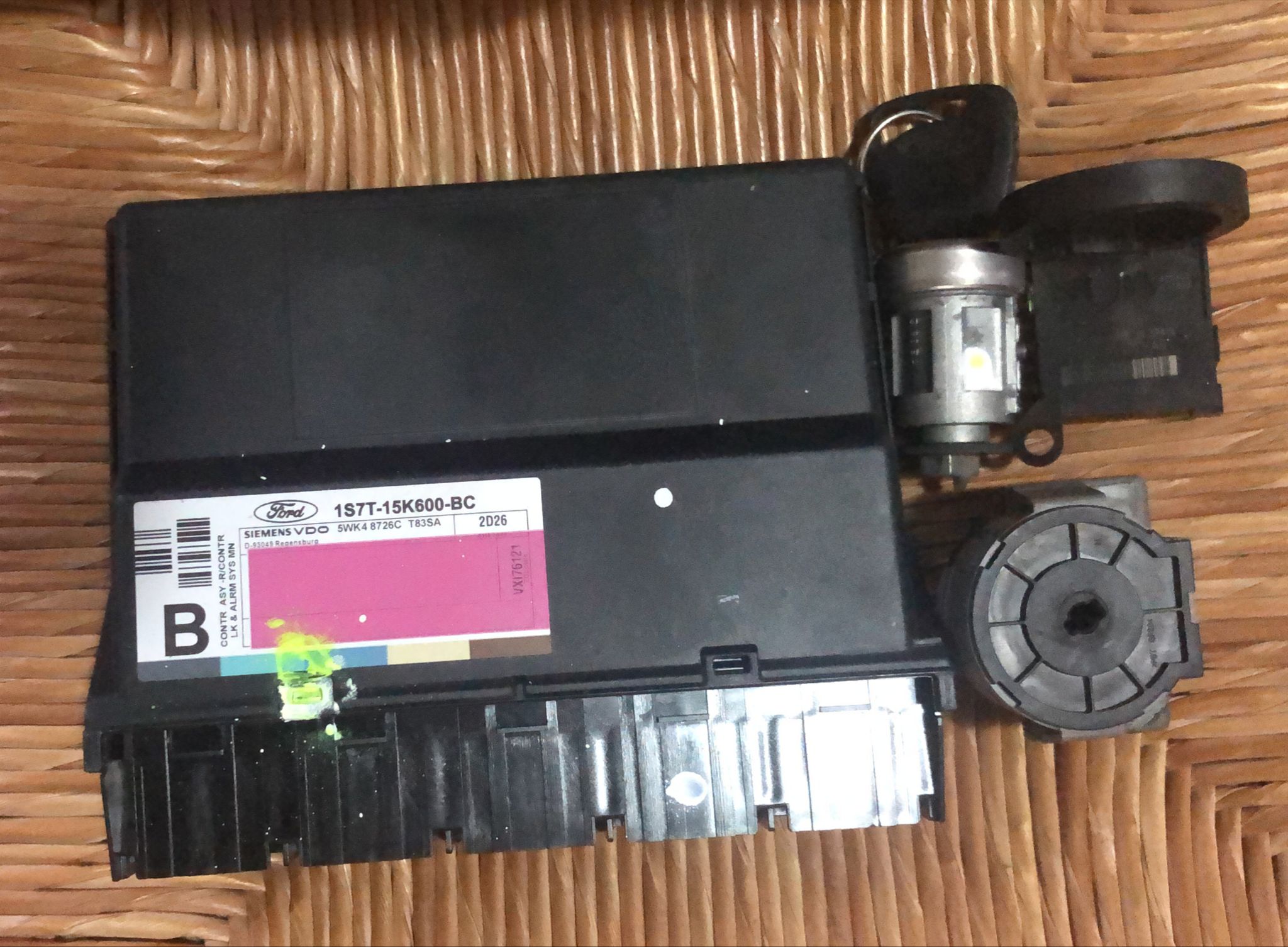 BODY COMPUTER FORD Focus 1.8 TDCI (85KW) SW 5P/D/1753CC 1S7T-15K600-BC con blocchetto