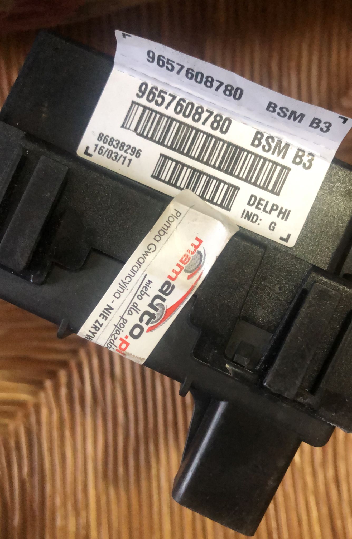 Centralina BSM Scatola Porta Fusibili Peugeot 307 B3 Peugeot Citroen 206 307 406 807 REF DELPHI 9657608780