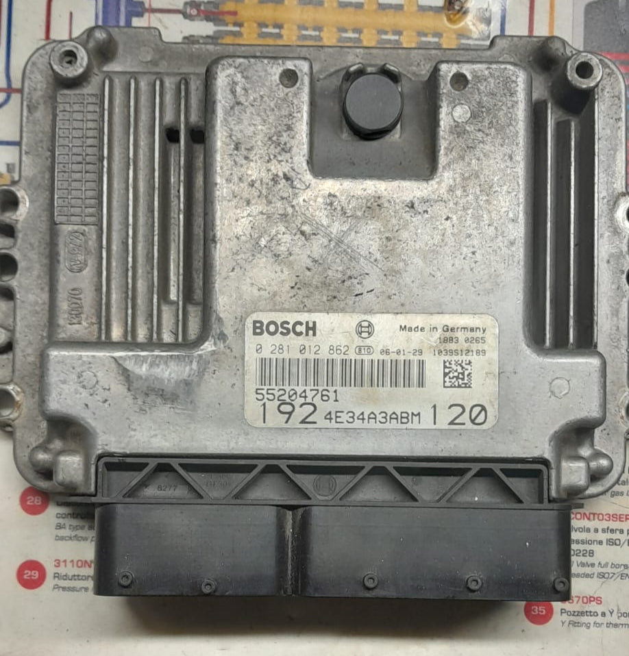ECU FIAT STILO 0281012862 55204761 55200666 4E34A3AAM EDC 16C39-5.W4