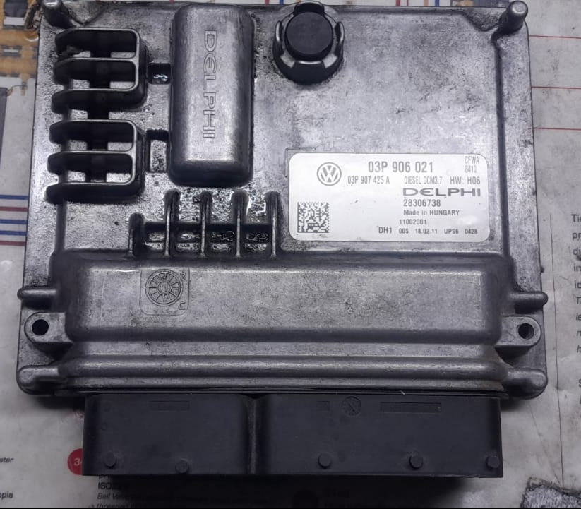 ECU VW POLO 1.2 TDI 03P906021 DELPHI 28306738 DCM3.7