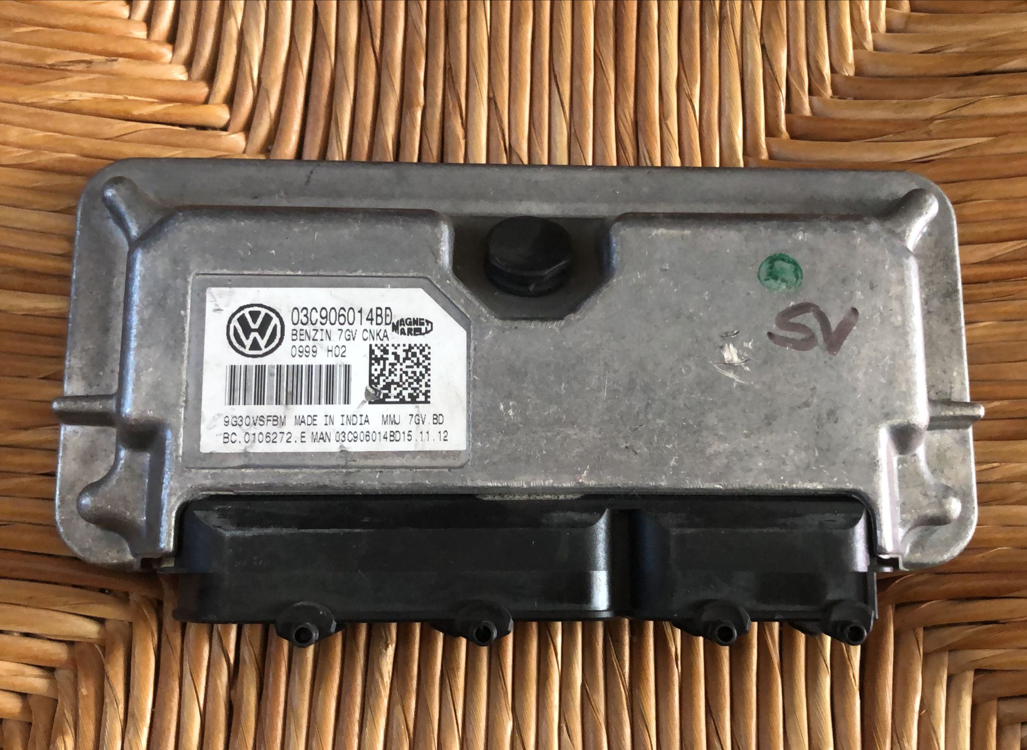 CENTRALINA ECU 03C906014BD MMJ7GV.BD BC.0106272.E VOLKSWAGEN POLO V 6R1 2011-2014 MOTORE 1.6