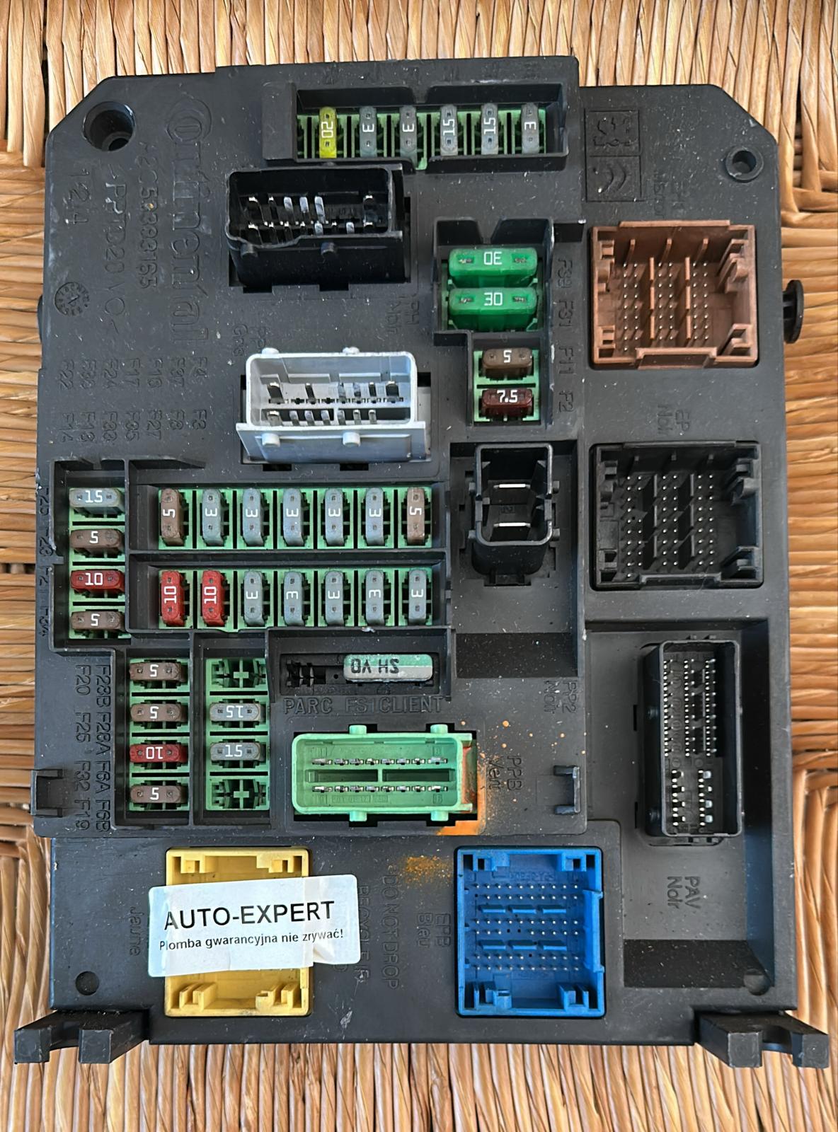 body Scatole Fusibili BSI-Q04-01 9806687980 01 A2C38848700 PSA BSIQ0401 CON CHIAVE