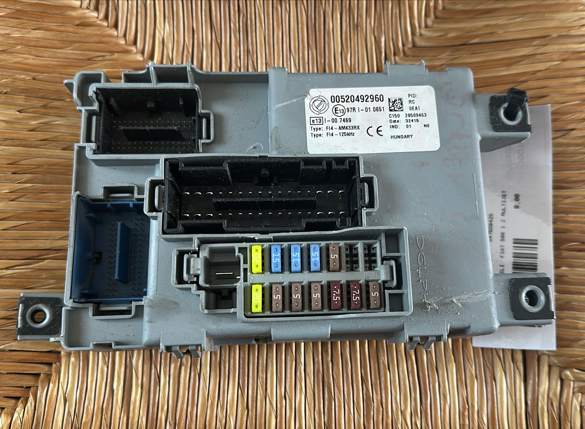 Centralina Body Computer Fiat 500 Codice 00520492960 DELPHI 28509463