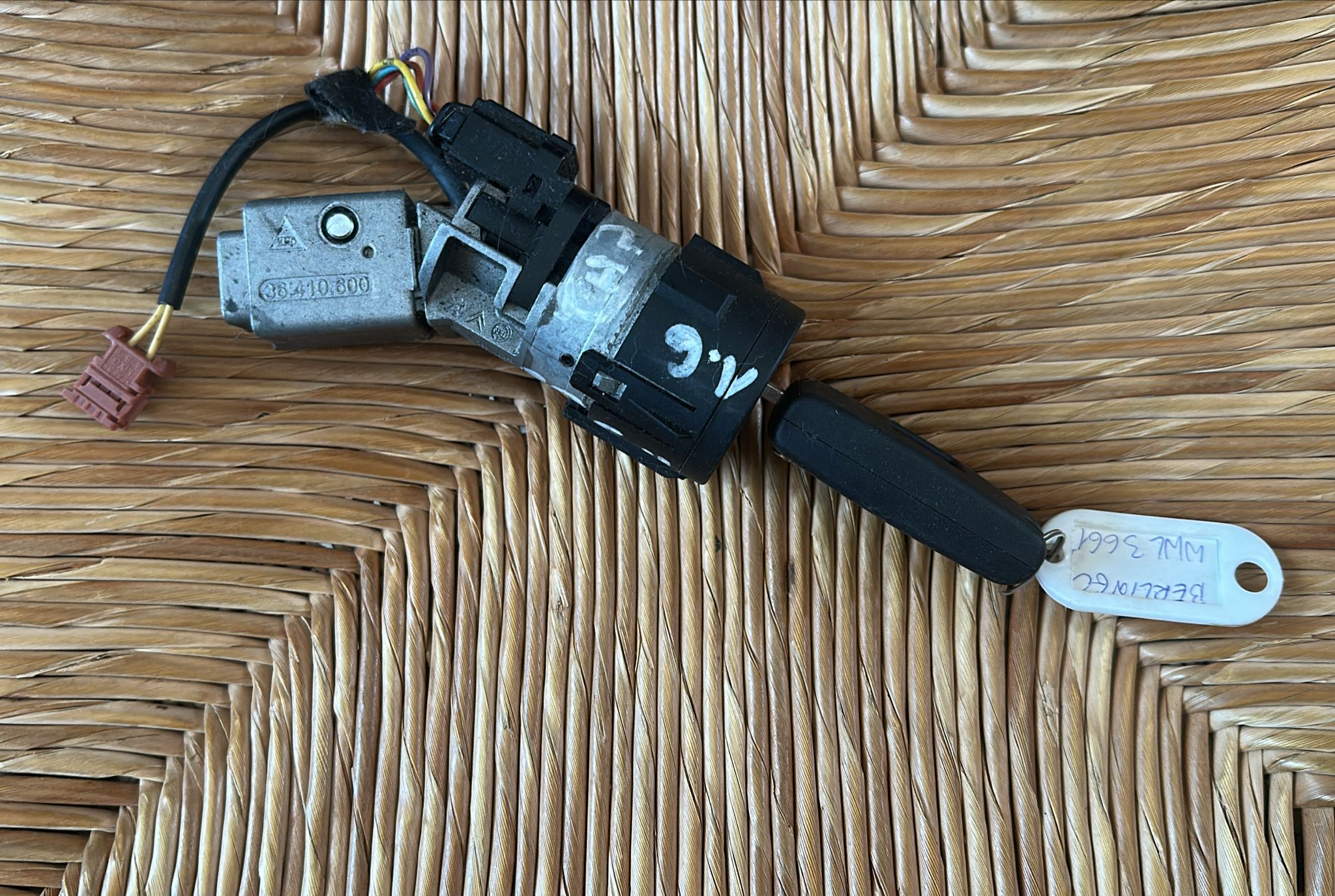 Blocchetto accensione con chiave citroen peugeot 1.6 9663123280