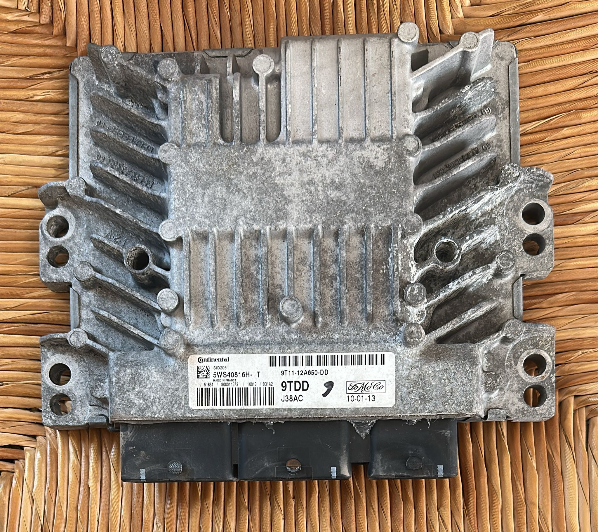 ecu Ford Transit Connect 9T11-12A650-DD 9T1112A650DD SID206 5WS40816H-T