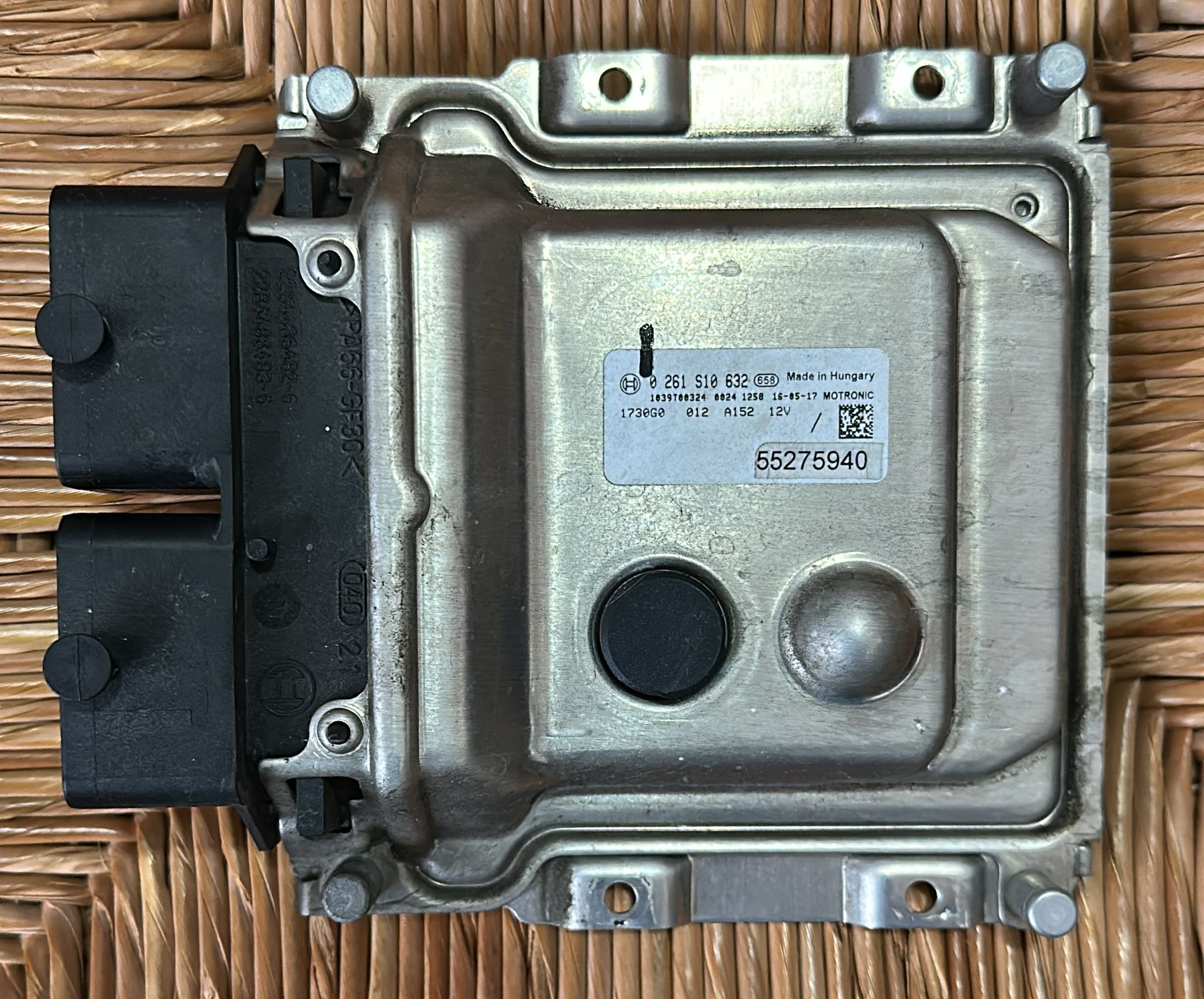 ecu centralina Abarth 595 1.4 T-Jet 160cv Bosch MED17.3.0 55260603 0261S10632