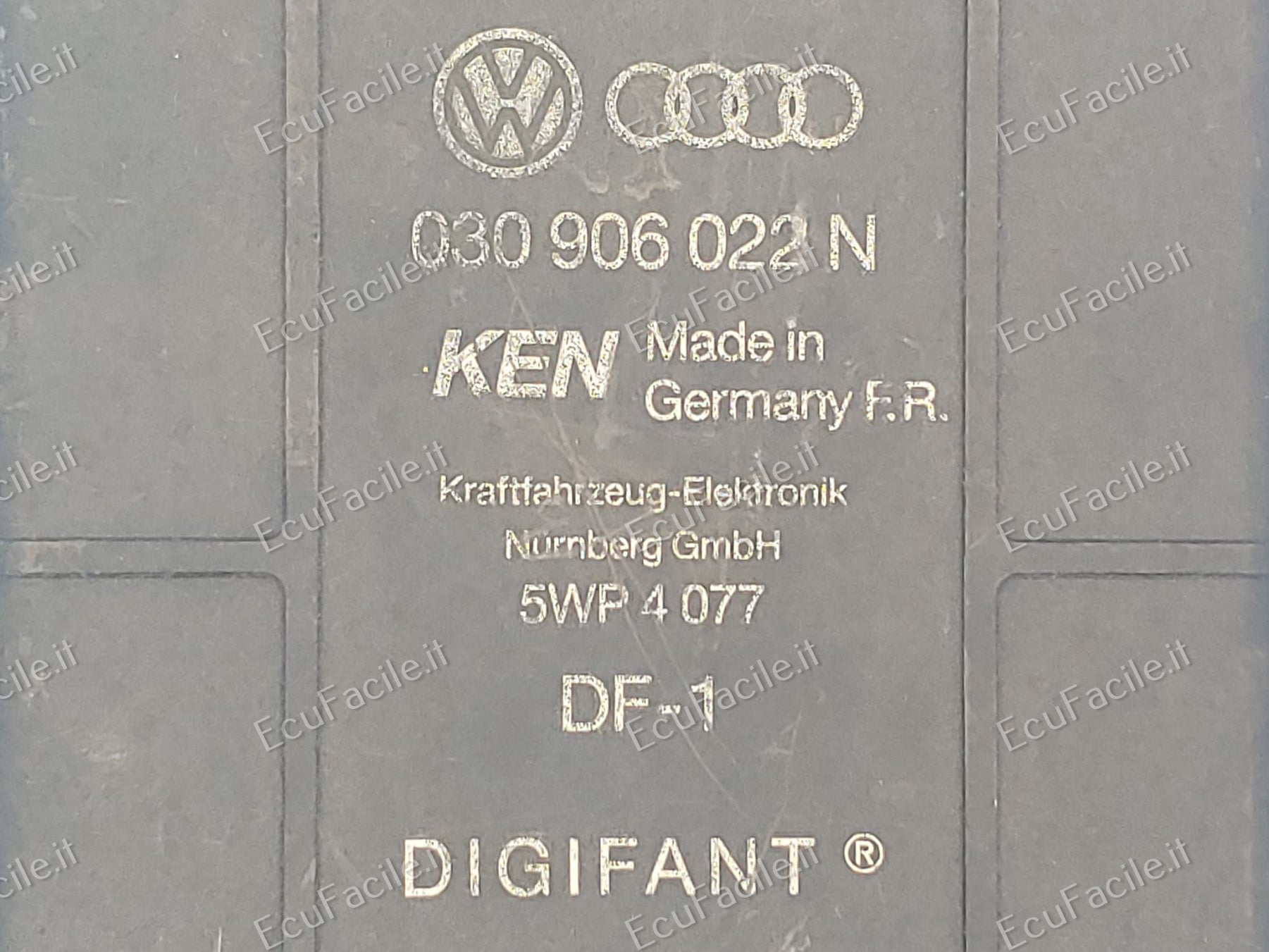 Centralina Motore ECU Volkswagen Polo 1.3 (1992) – Bosch Digifant 0261200306 / 030906022N