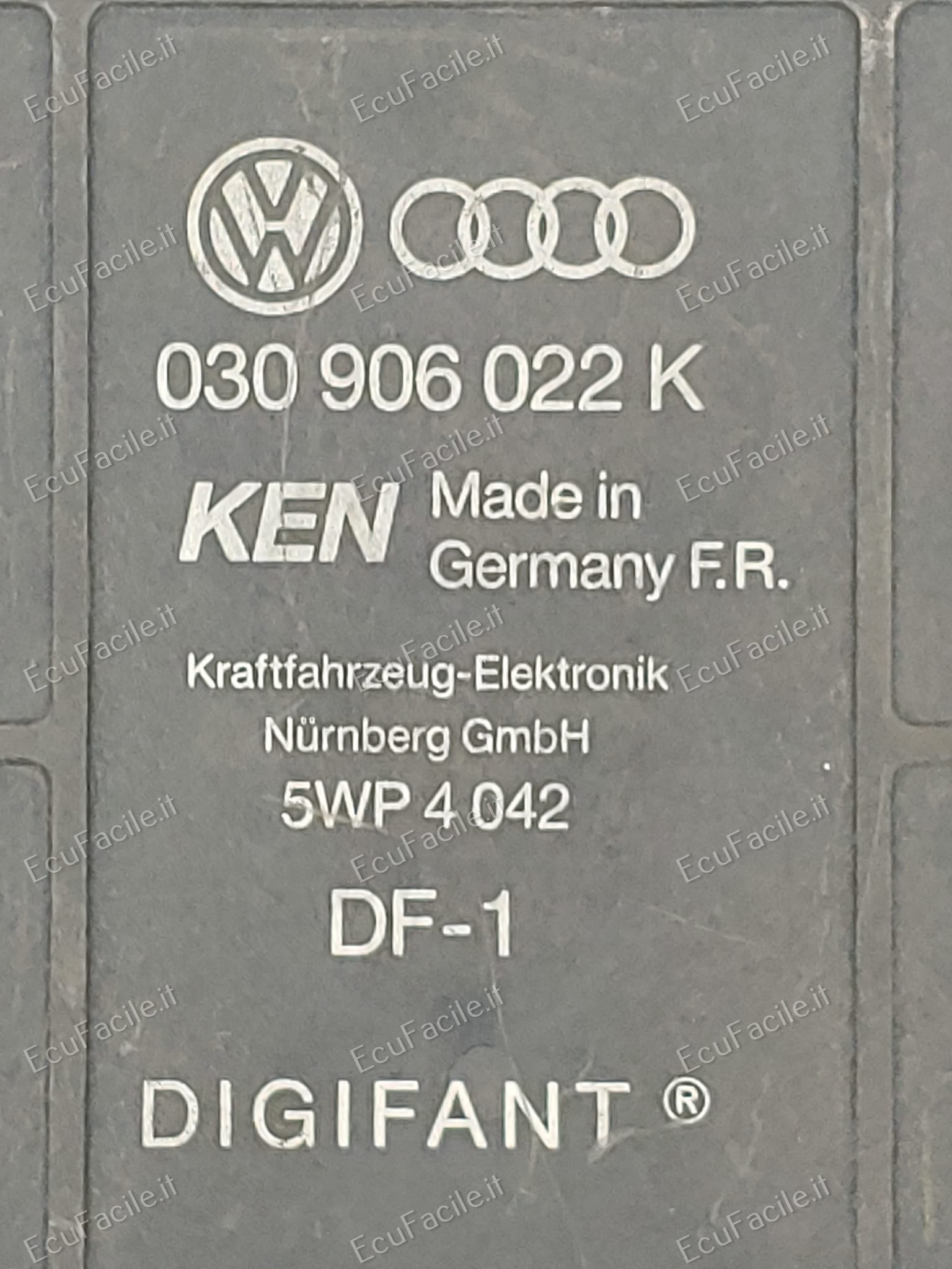 Centralina Motore ECU VW Volkswagen Audi Digifant DF-1 Siemens 5WP4042 – 030906022K
