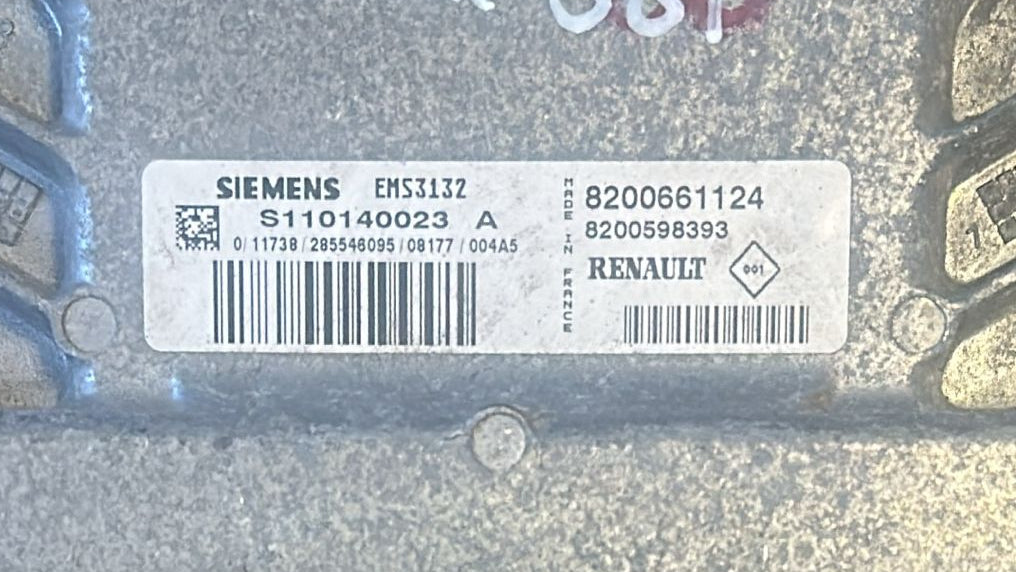 S110140023 Continental Ems3132 8200661124 Centralina Motore Dacia Renault 1.6 BZ