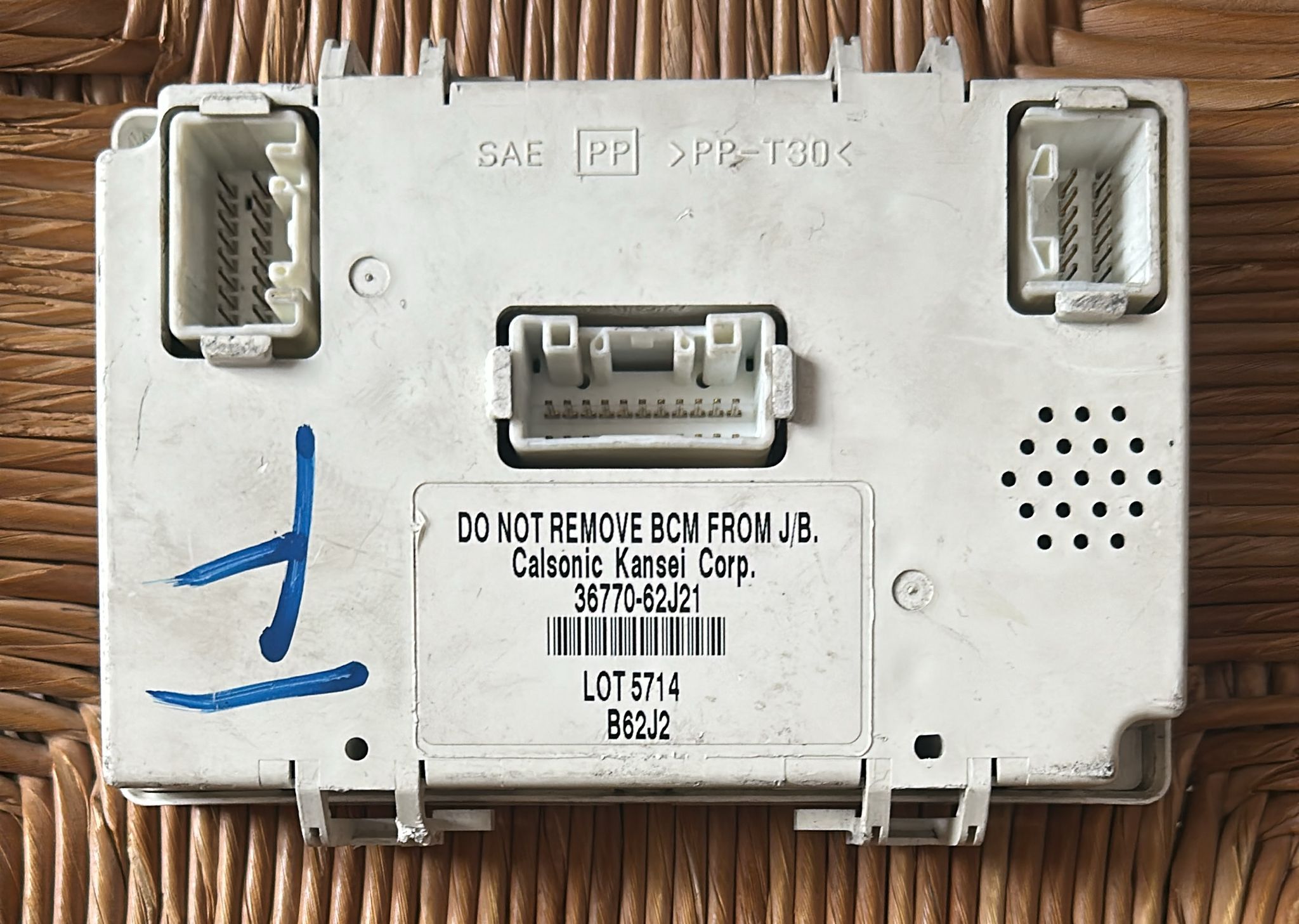 36770-62J21 B62J2 CALSONIC KANSEI CORP.CENTRALINA PORTA FUSIBILI BODY COMPUTER BCM PERSUZUKI SWIFT [ MZ EZ 2005 AL 2010