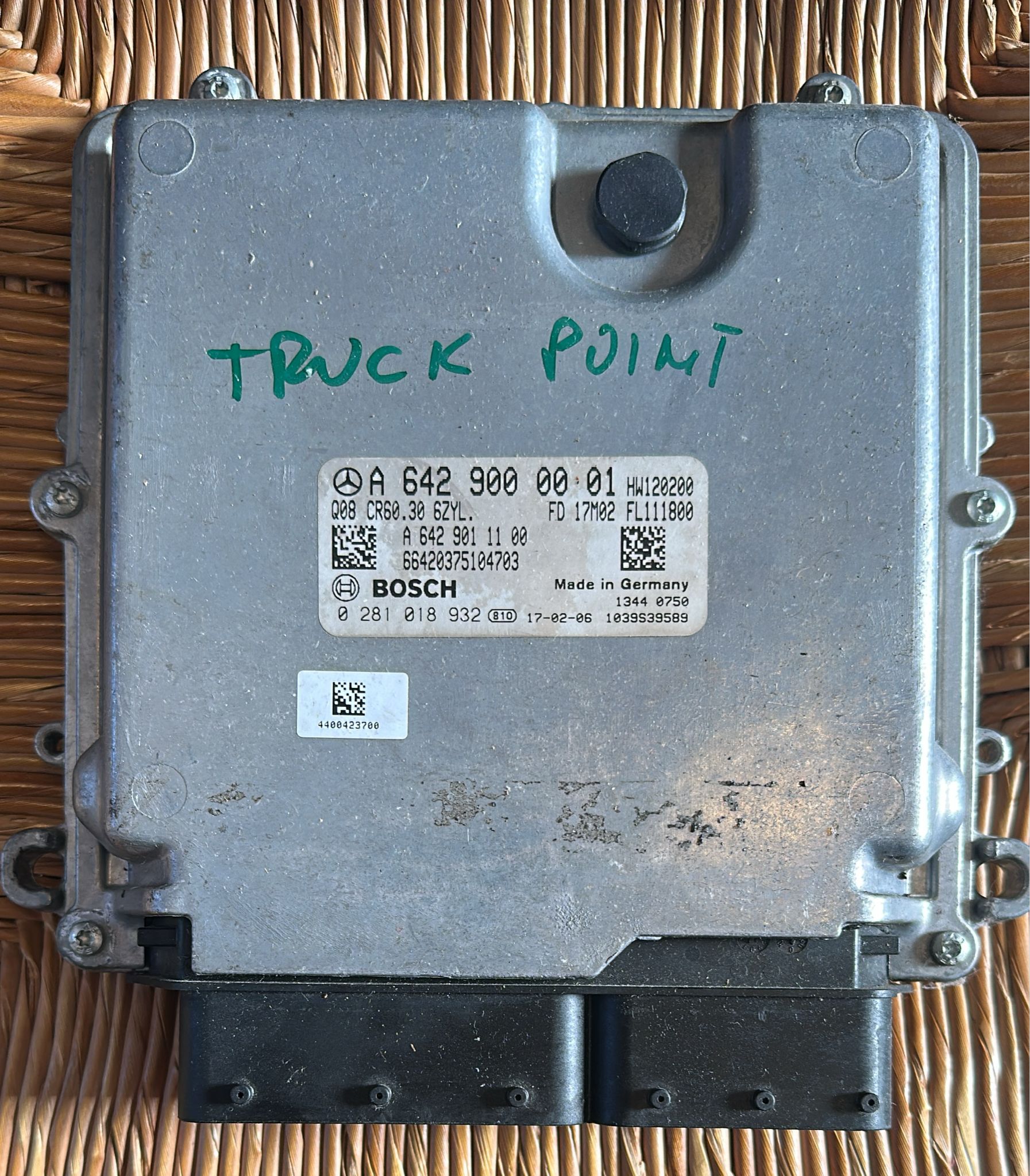 0281018932 ECU MERCEDES SPRINTER 3.0 CDI V6 190HP EDC17CP46-3.30 A6429000001 CR60.30