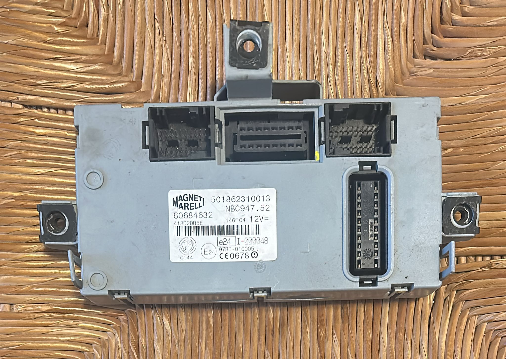 BODY COMPUTER FIAT PUNTO MAGNETI MARELLI 60684632 NBC947.52 NBC94752 501862310013