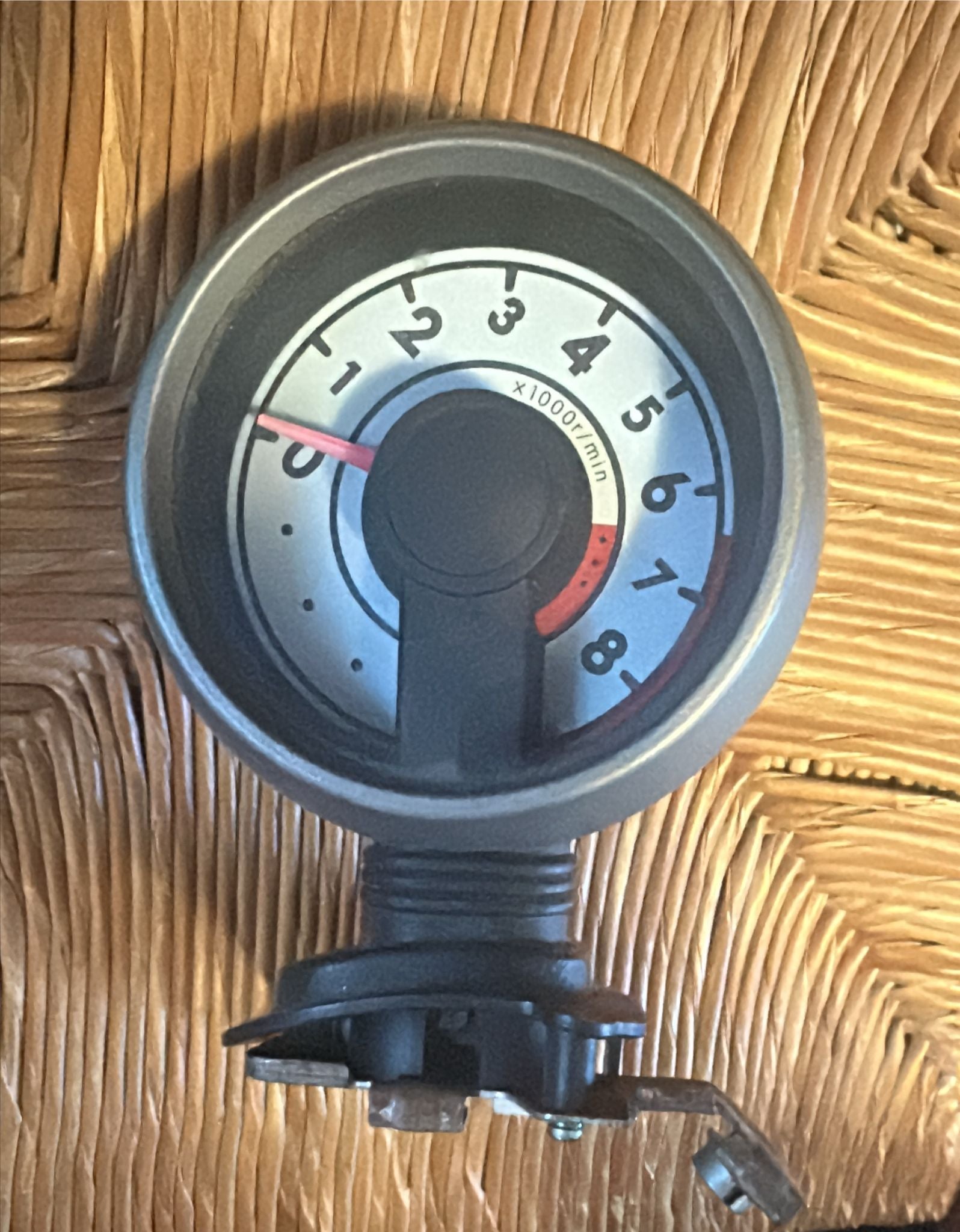 83270-0H010 QUADRO STRUMENTI CONTAGIRI TOYOTA AYGO 1.0 B 5M 3P 50KW