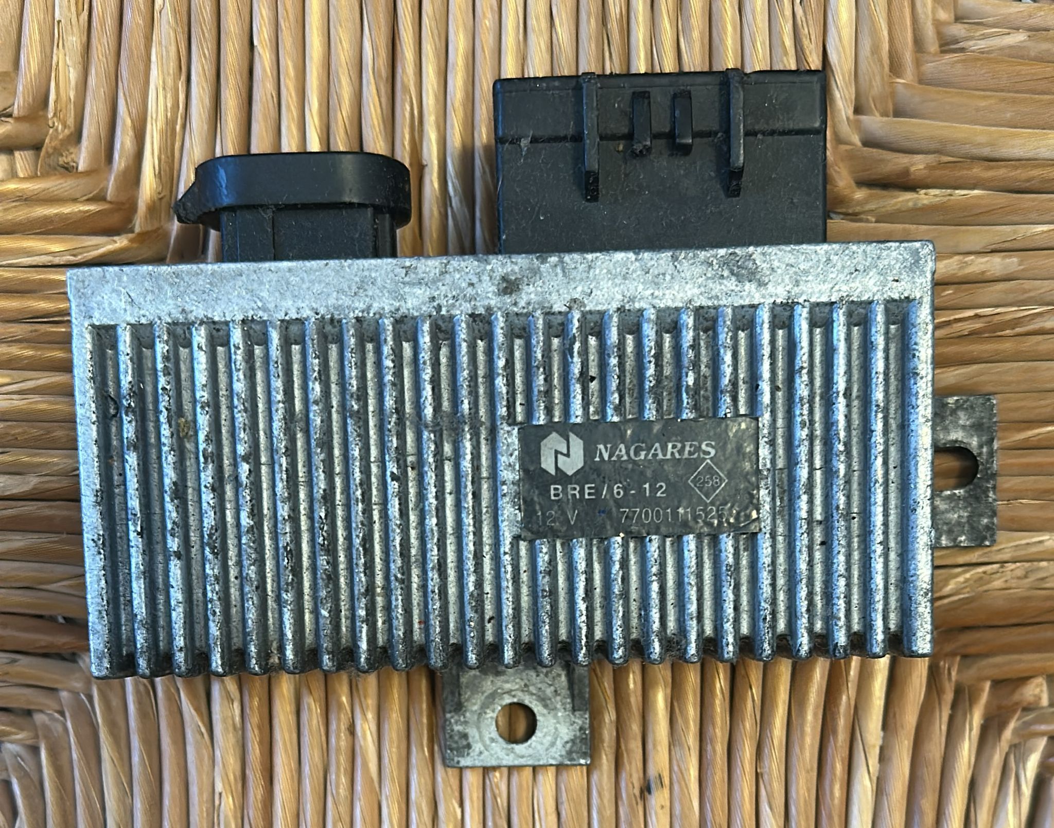 RENAULT KANGOO 1.9 D 47KW RELE' CANDELETTE PRERISCALDAMENTO 7700111525