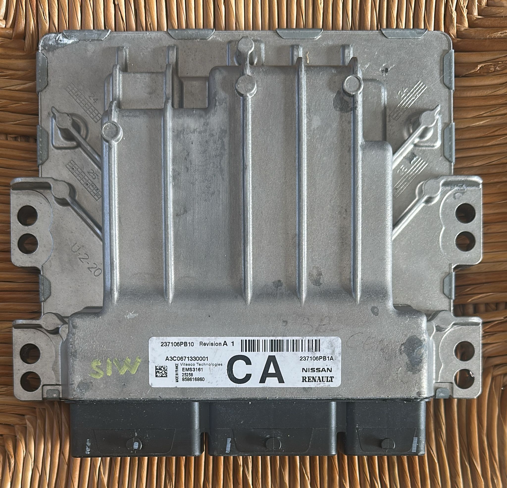 Centralina motore EMS3161 NISSAN 237106PB1A A3C0671330001 star 9 237106PB1A