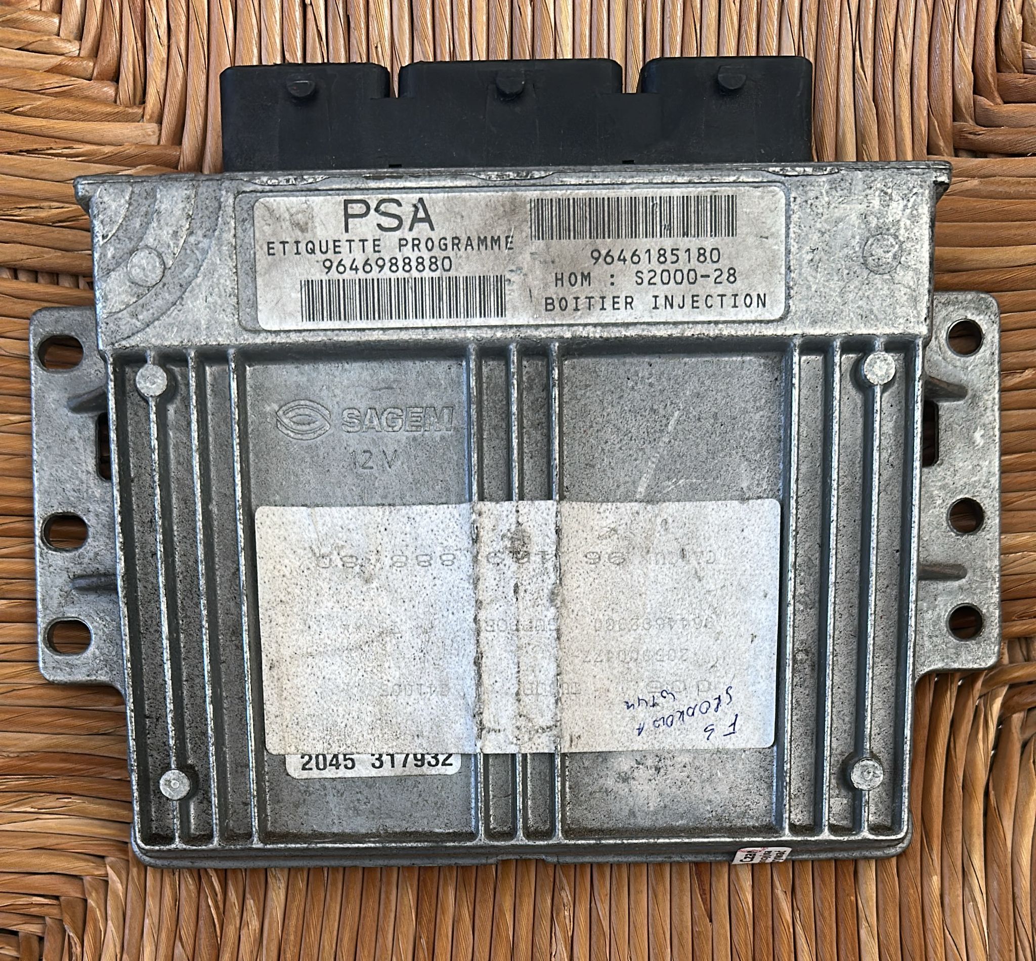 9647759780 / 9646185180 / PSA 21584174-4 HOM S2000-28 ECU VALEO PEUGEOT 307 3A/C MOTORE 1.4 55KW