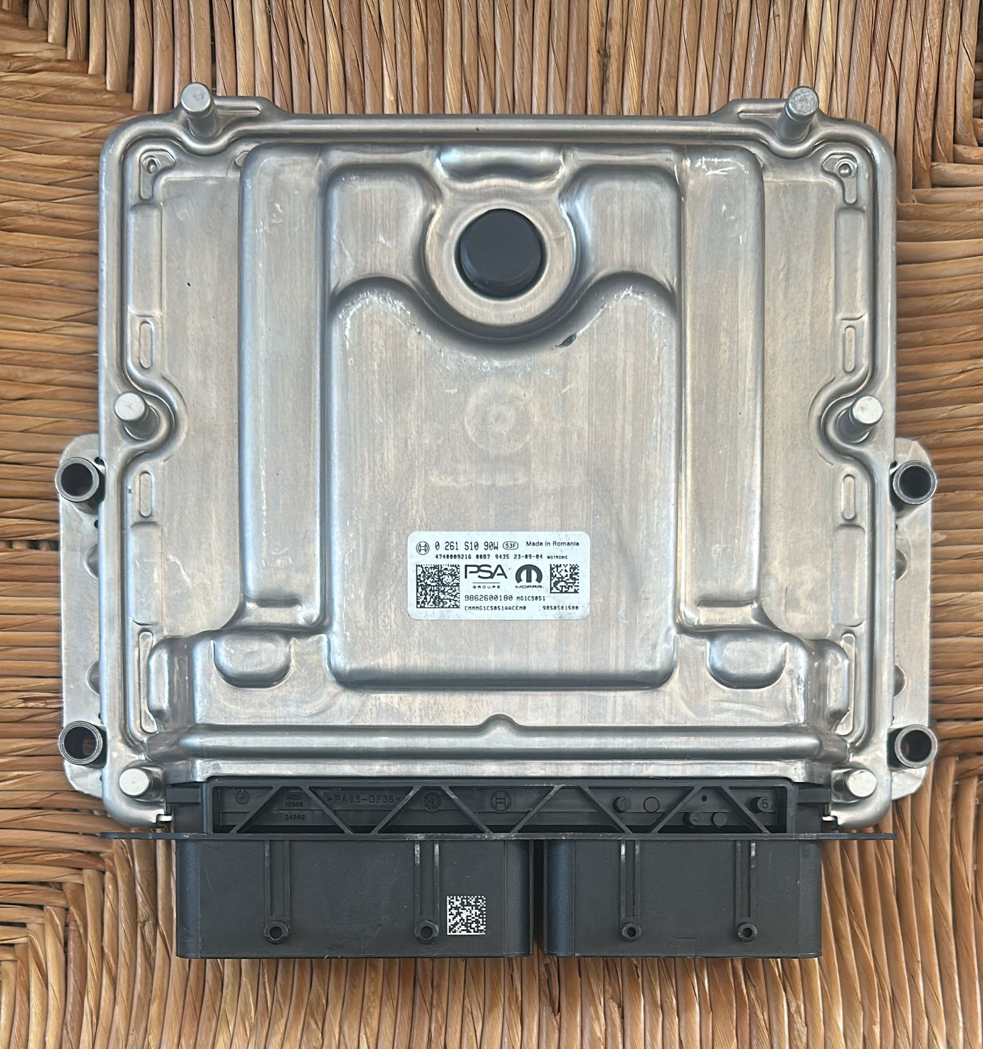 ECU centralina 0261S1090W 9862600180 MG1CS051