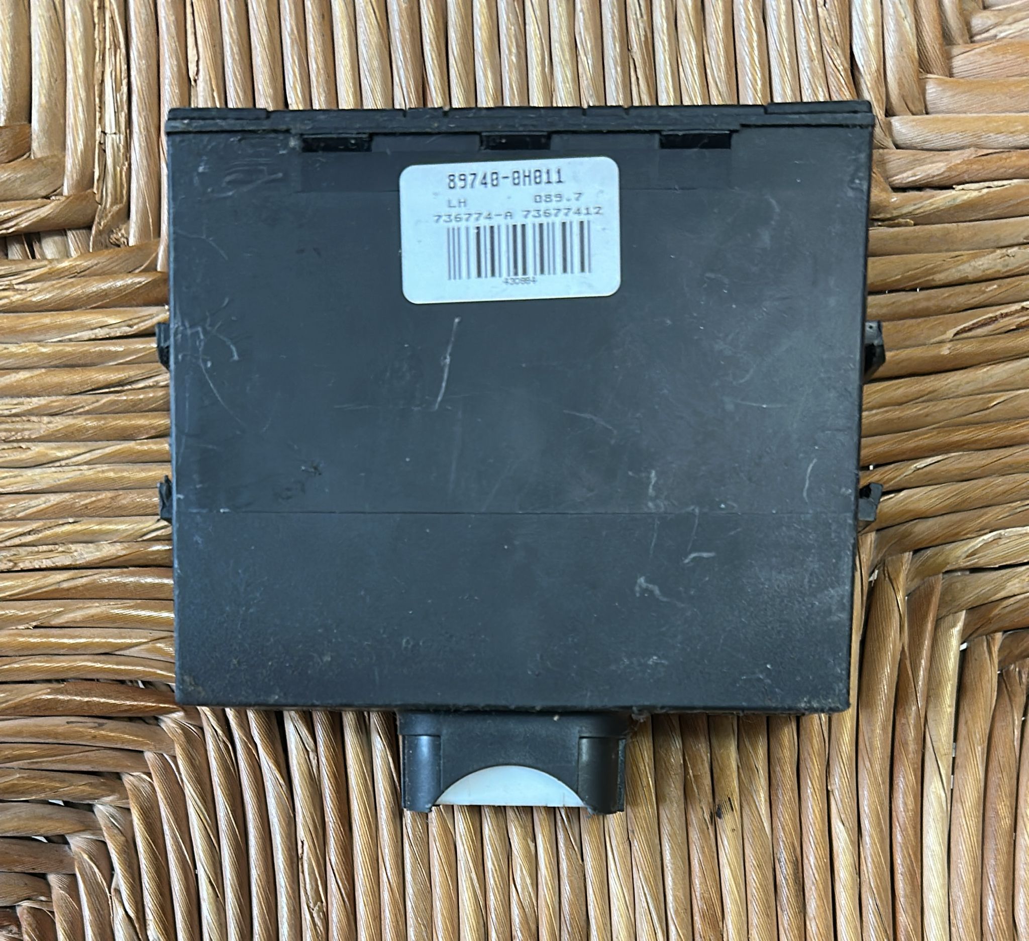 89740-0H011 897400H011 CENTRALINA IMMOBILIZER MEMORIA CHIAVI CENTRALIZZATA KEYLESS CITROEN C1 TOYOTA AYGO PEUGEOT 107